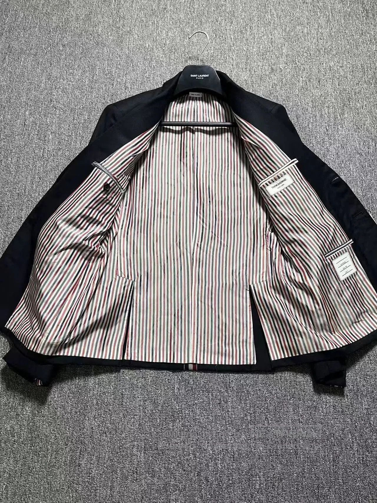 Thom Browne Thom Browne Navy Wool Suit for Men. Size US XL / EU 56 / 4 - 3 Thumbnail