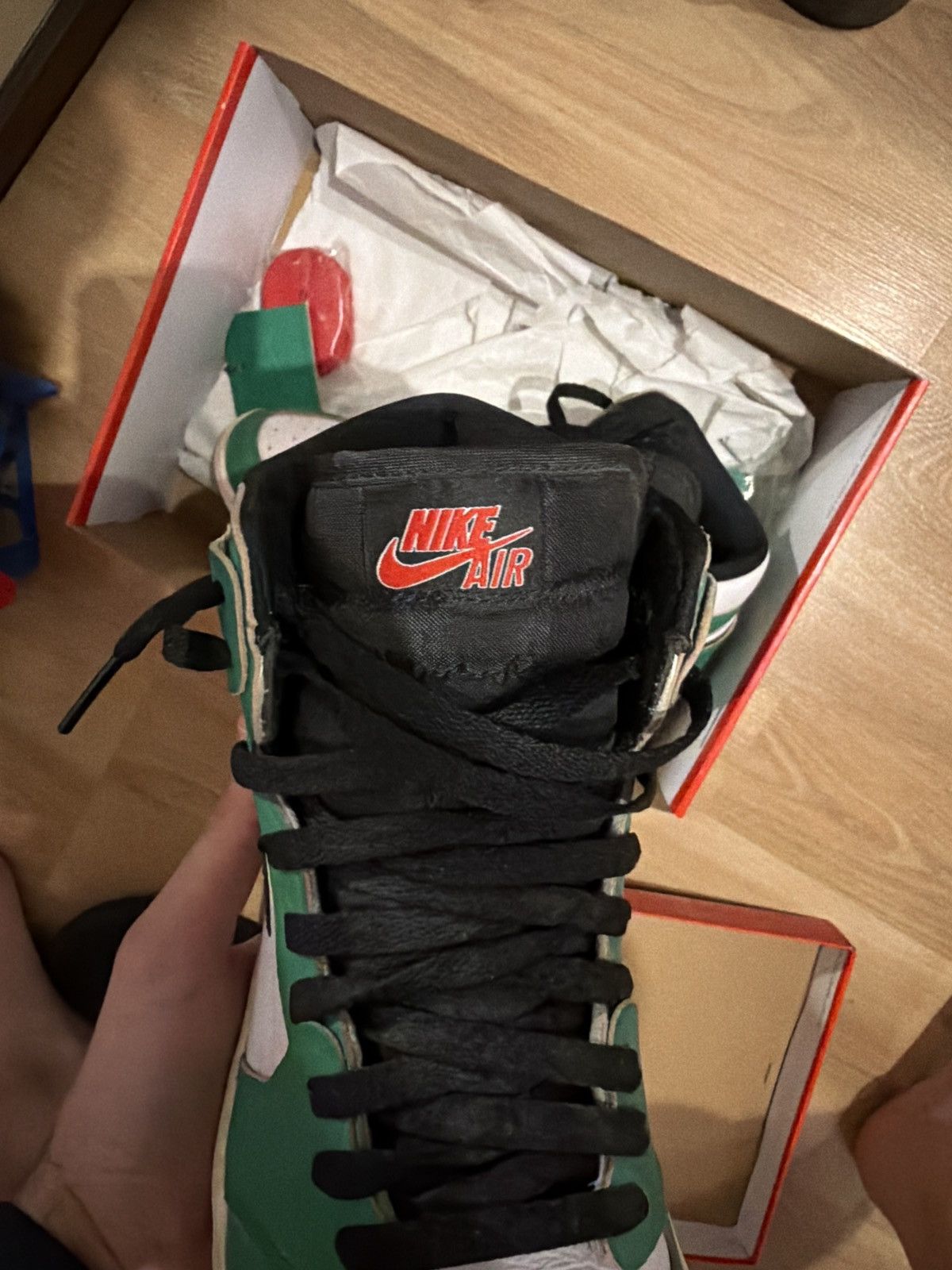 Nike Nike Air Jordan 1 High Lucky Green Size (WMN11.5) (MEN10.5) Size US 10.5 / EU 43-44 - 12 Thumbnail