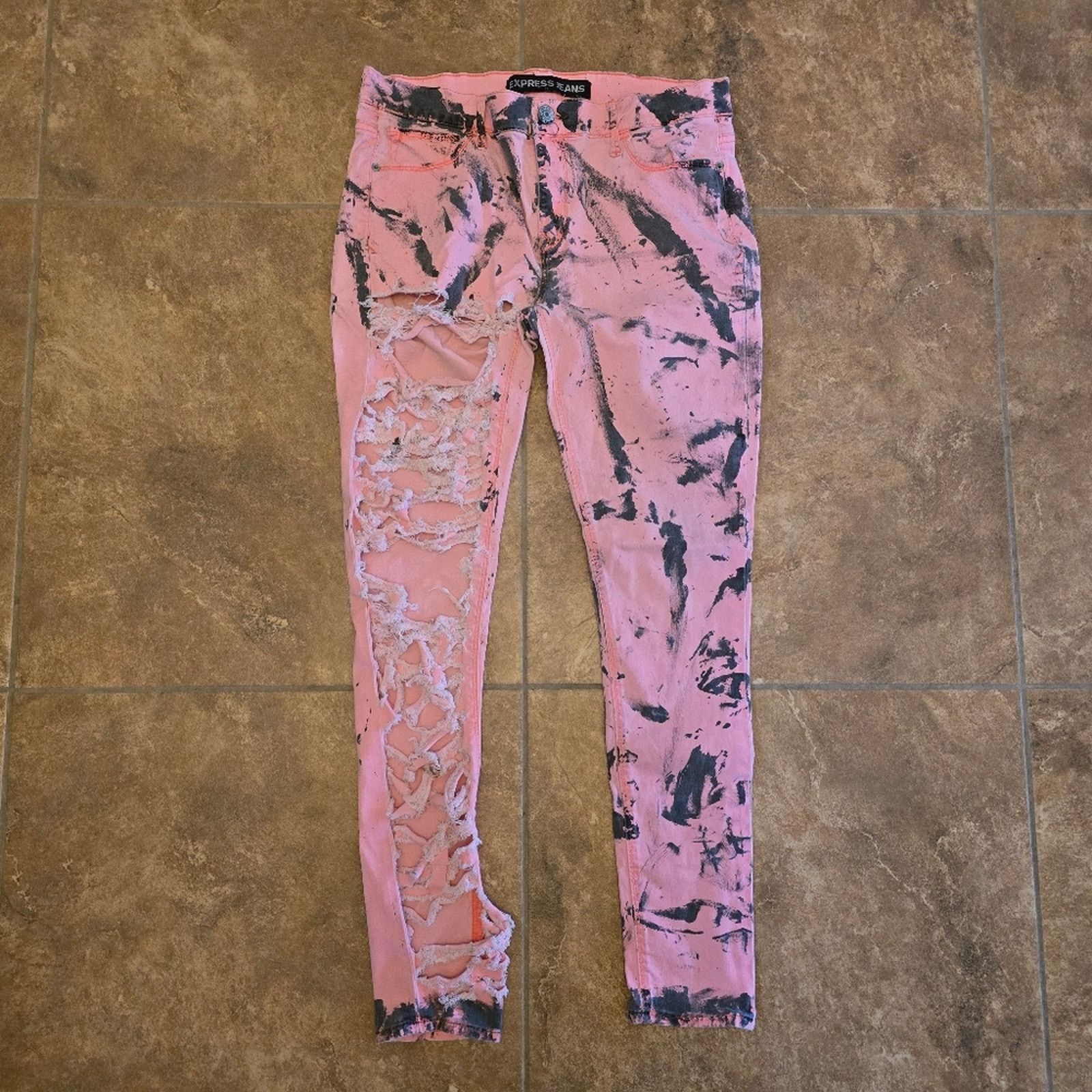 Express Pink Black Distressed | EXPRESS | Colored Jean Size 34" / US 12 / IT 48 - 1 Thumbnail