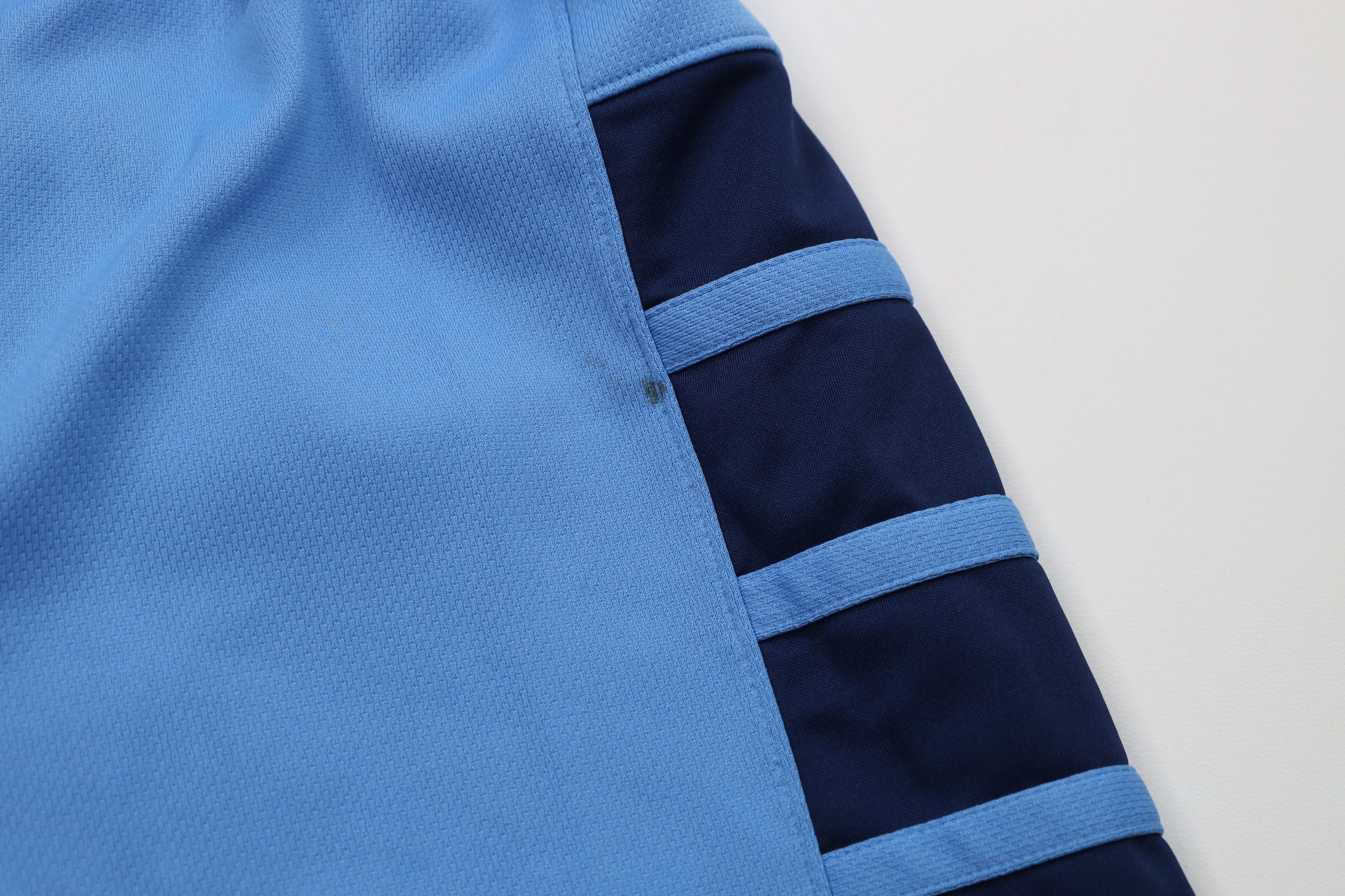 Nike Vintage Nike Air Jordan Heavyweight Basketball Shorts Blue Size US 34 / EU 50 - 6 Thumbnail