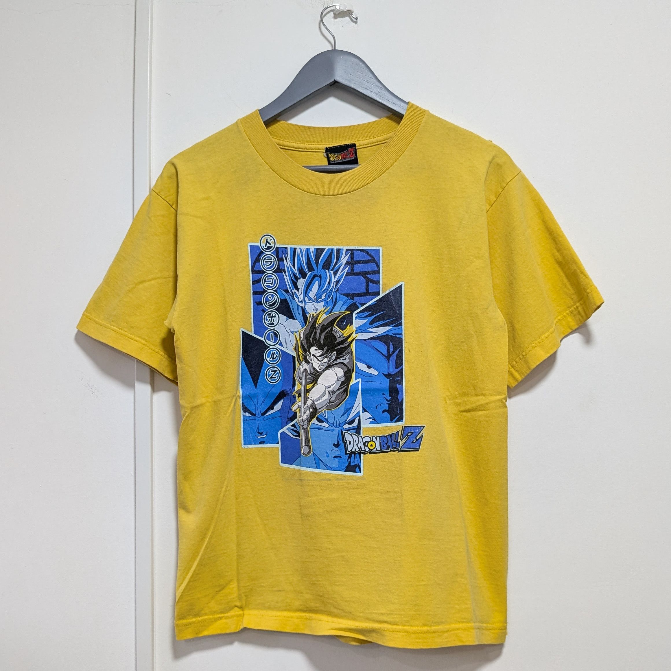 Japanese Brand × Vintage Vintage 2000's DBZ Tshirt Size US S / EU 44-46 / 1 - 1 Thumbnail