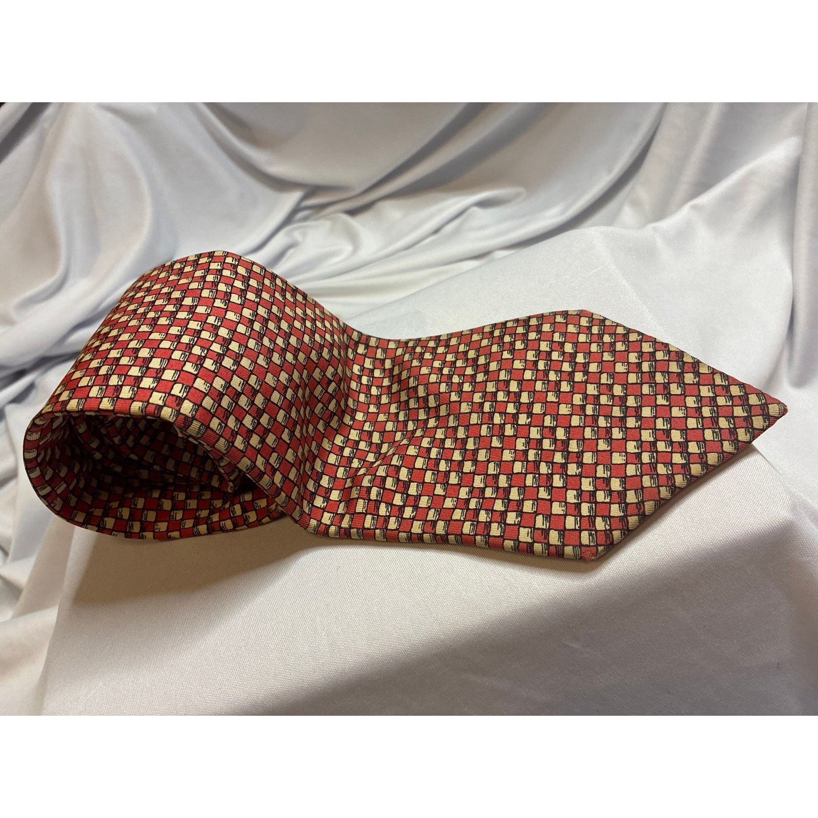 Hermes Hermès 398 EA Silk Tie - Red Geometric Checkered FLAWS Size ONE SIZE - 9 Thumbnail
