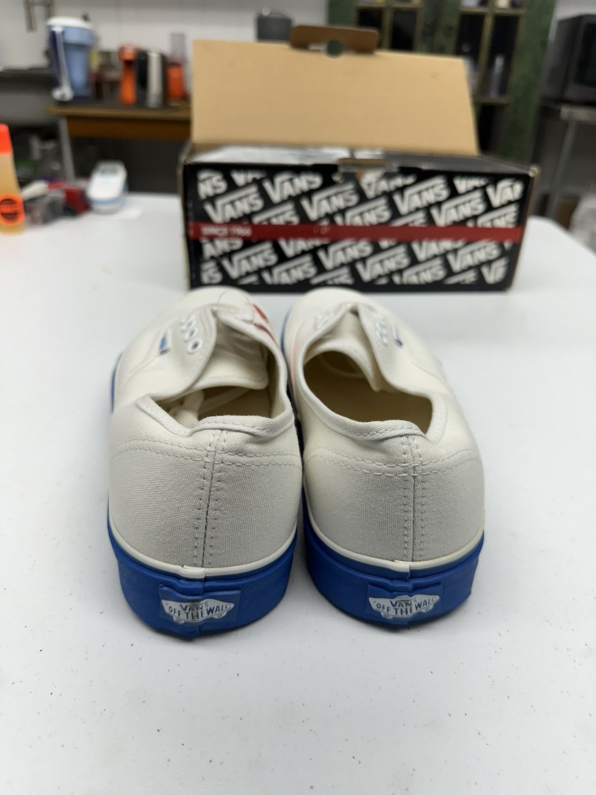 Vans Vans True White/Blue Tape size 9 Size US 9 / EU 42 - 4 Thumbnail