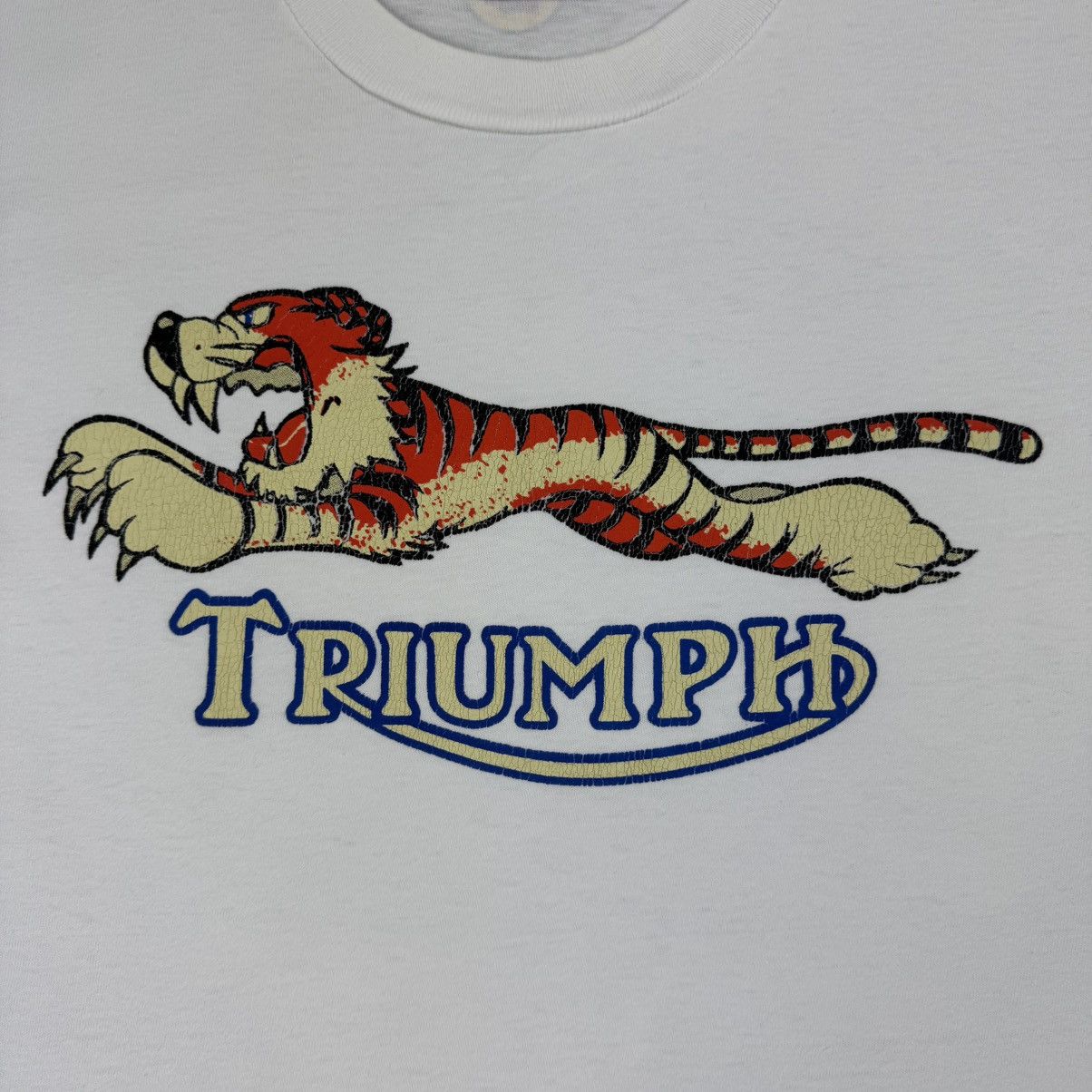 Vintage Vintage Oneita Triumph Tiger 90’s Metro Racing Graphic Tee Size US M / EU 48-50 / 2 - 6 Thumbnail