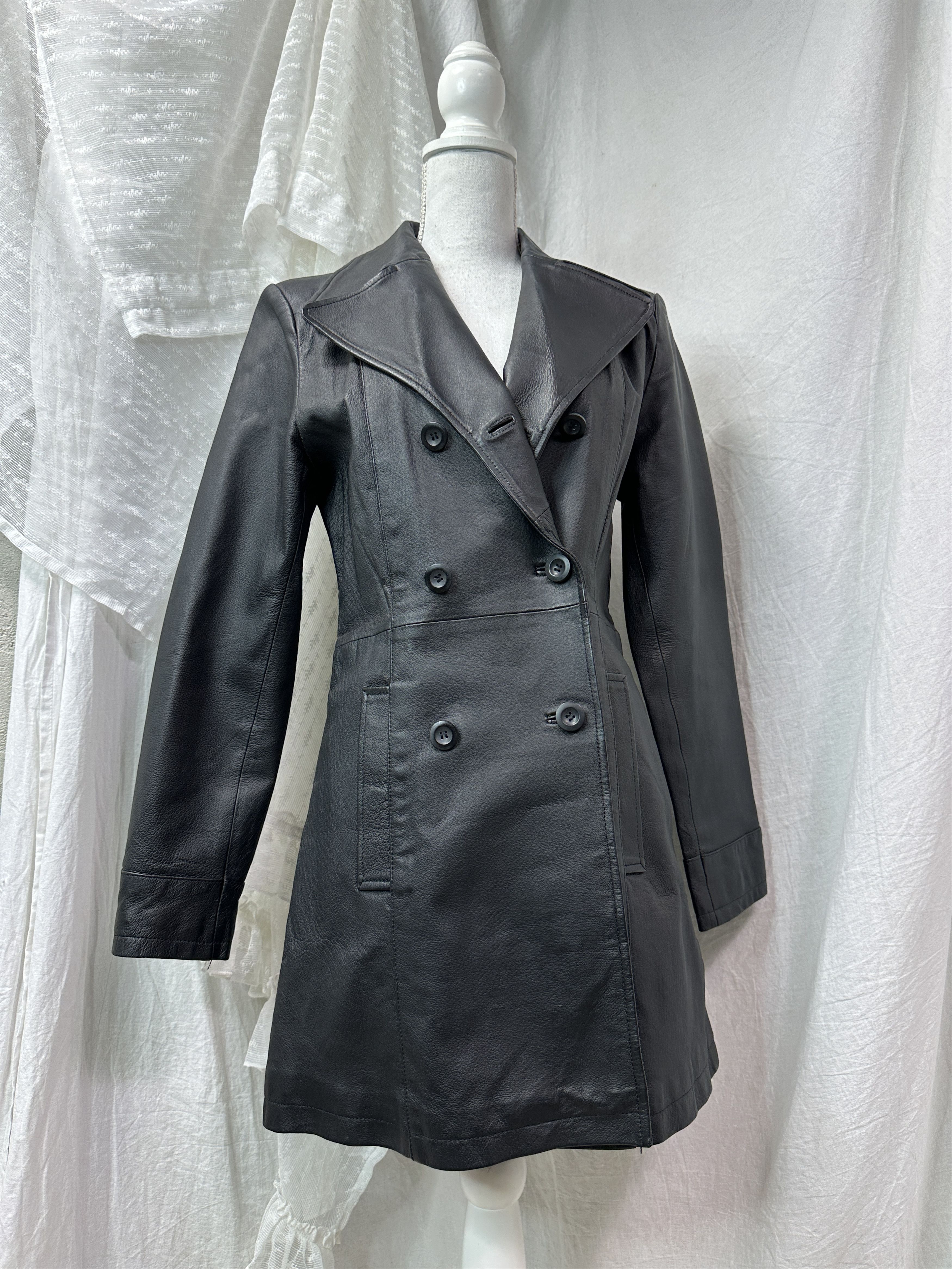 Vintage Vintage Biker Double-Breasted Grunge Leather Coat 90s Size M / US 6-8 / IT 42-44 - 1 Thumbnail