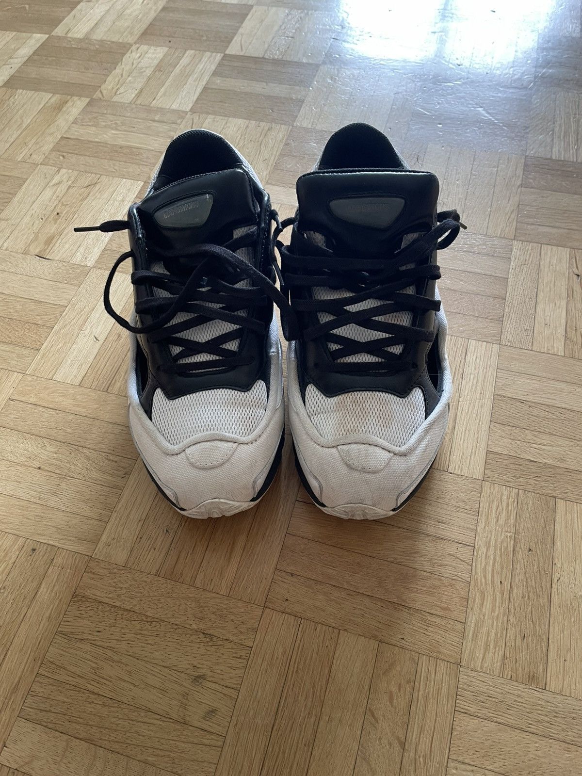 Adidas × Raf Simons adidas RS Replicant Ozweego Raf Simons Black/Cream Size US 9 / EU 42 - 3 Thumbnail