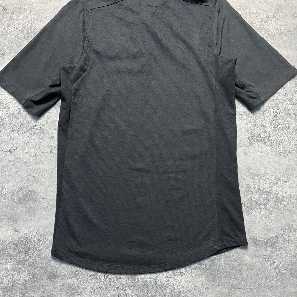 Umbro Vintage Umbro England 2011/2012 Away Soccer Jersey Football Size US S / EU 44-46 / 1 - 11 Thumbnail