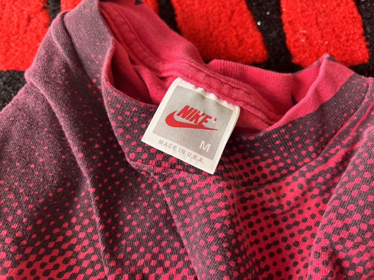 Nike × Vintage Vintage Nike x Michael Jordan Big Face Print Tee Red Medium Size US M / EU 48-50 / 2 - 4 Thumbnail