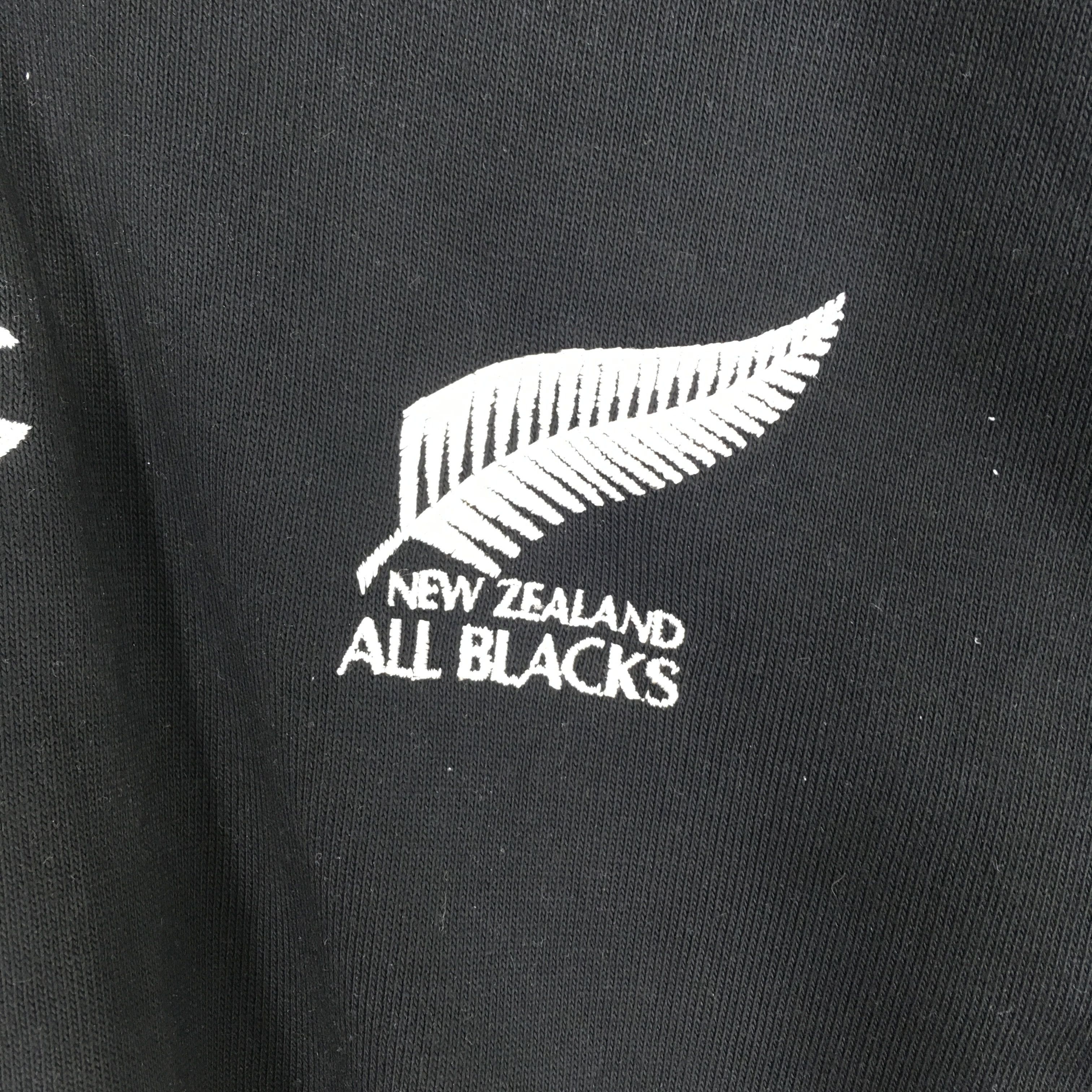 Canterbury of New Zealand Vintage 90's Canterbury Of New Zealand All Black Polo Shirt Size US S / EU 44-46 / 1 - 7 Thumbnail