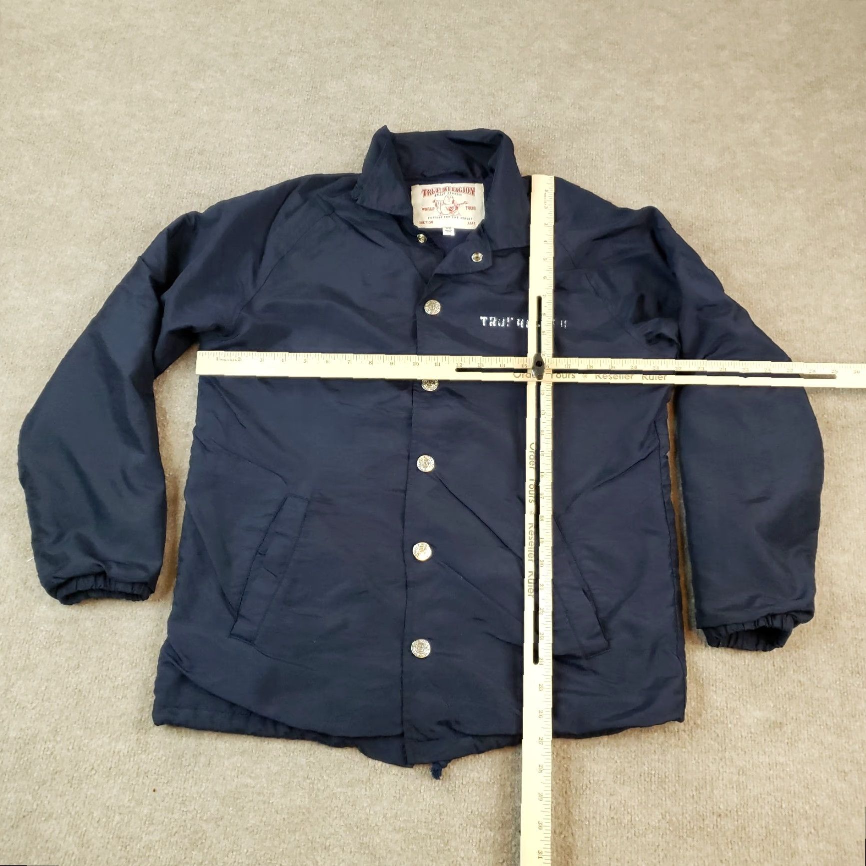True Religion True Religion Jacket Mens M Blue Full Snap Collared Pockets Windbreaker Lined Nylon Color: Blue Size US M / EU 48-50 / 2 - 2 Thumbnail