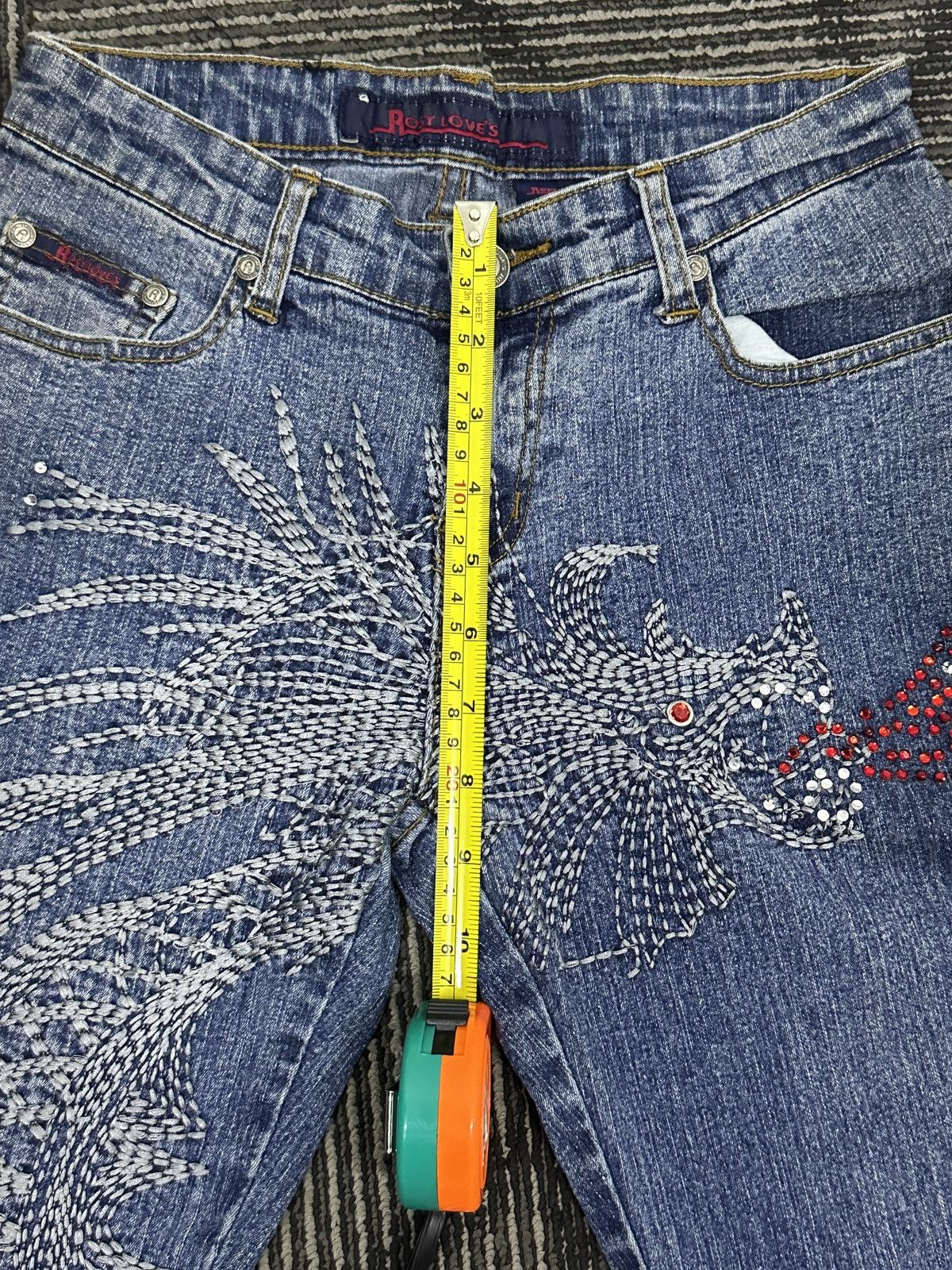 If Six Was Nine Y2K Rosy Love’s Jeans Dragon Design Flare Jean Size 26" / US 2 / IT 38 - 12 Thumbnail