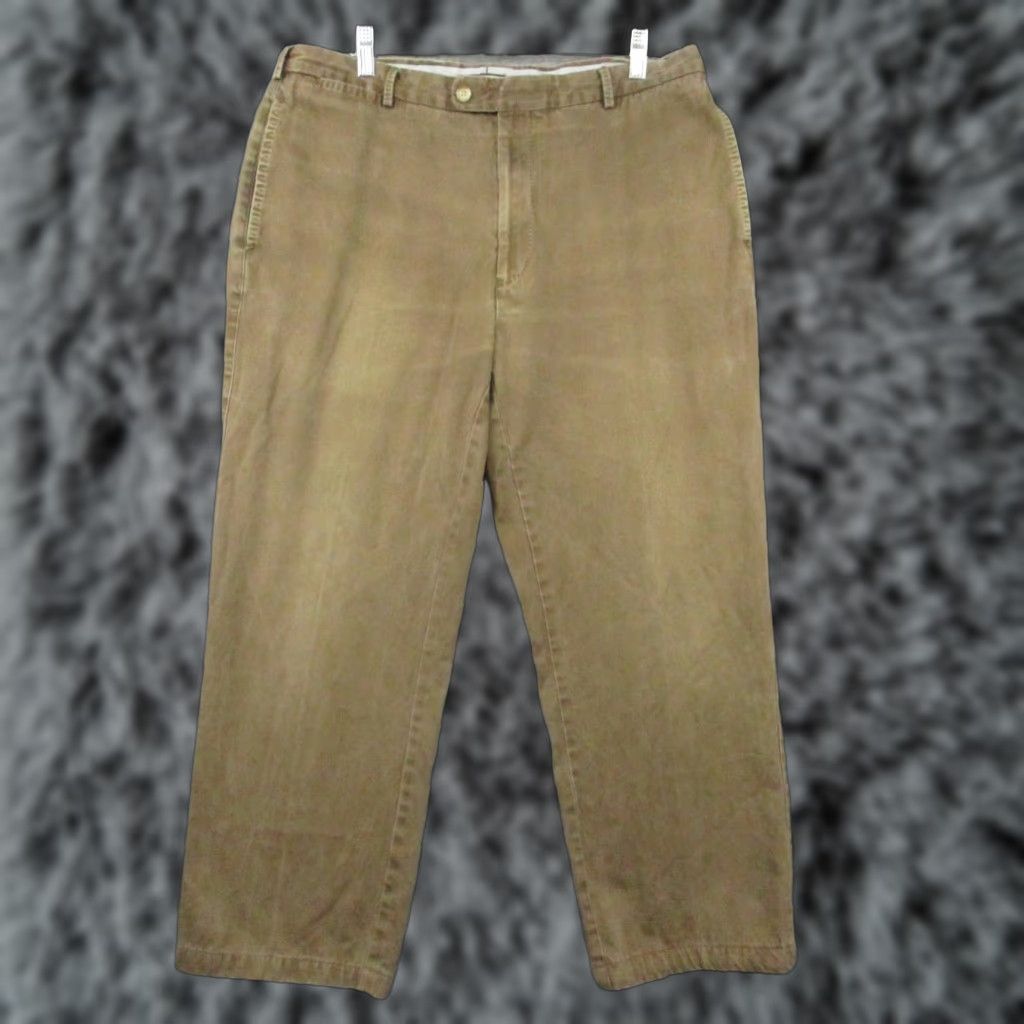 Peter Millar VINTAGE Peter Millar PantS 36x26 Brown Straight Short Chino Golf Size US 36 / EU 52 - 1 Thumbnail