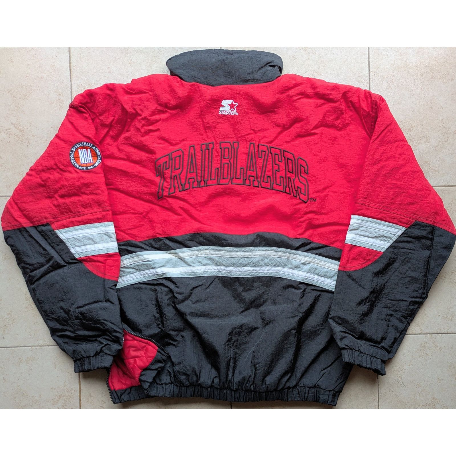 NBA × Starter Portland Blazers 90s STARTER puffer Pullover blk red vintage Size US L / EU 52-54 / 3 - 4 Thumbnail