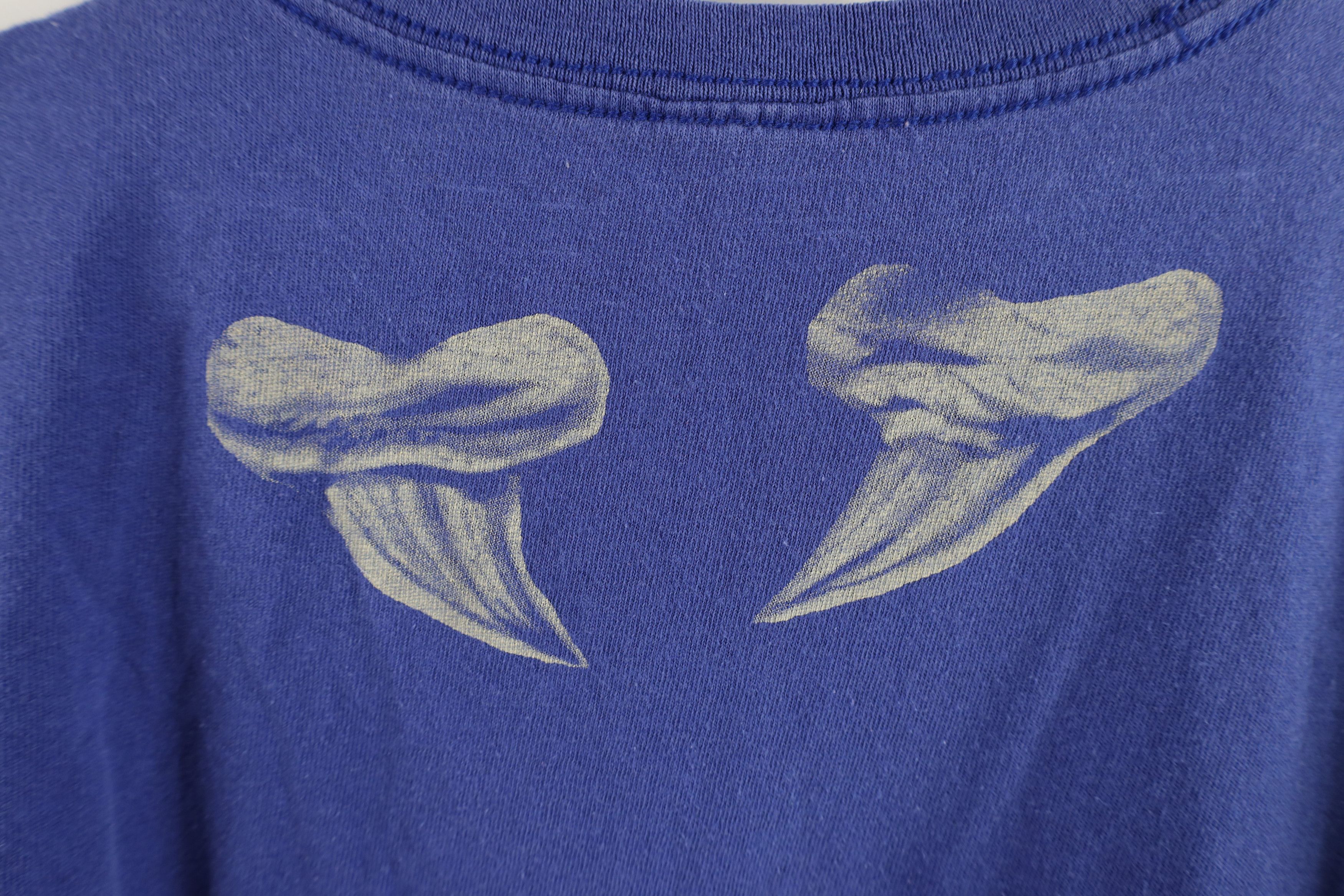 Vintage Vintage 90s Spell Englewood Beach Shark Tooth T-Shirt Blue Size US L / EU 52-54 / 3 - 10 Thumbnail