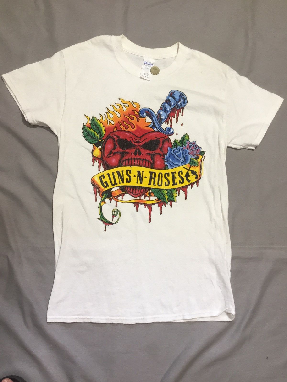 Gildan Guns N’ Roses vintage rare t shirt 1991-92 Size S Size US S / EU 44-46 / 1 - 1 Thumbnail