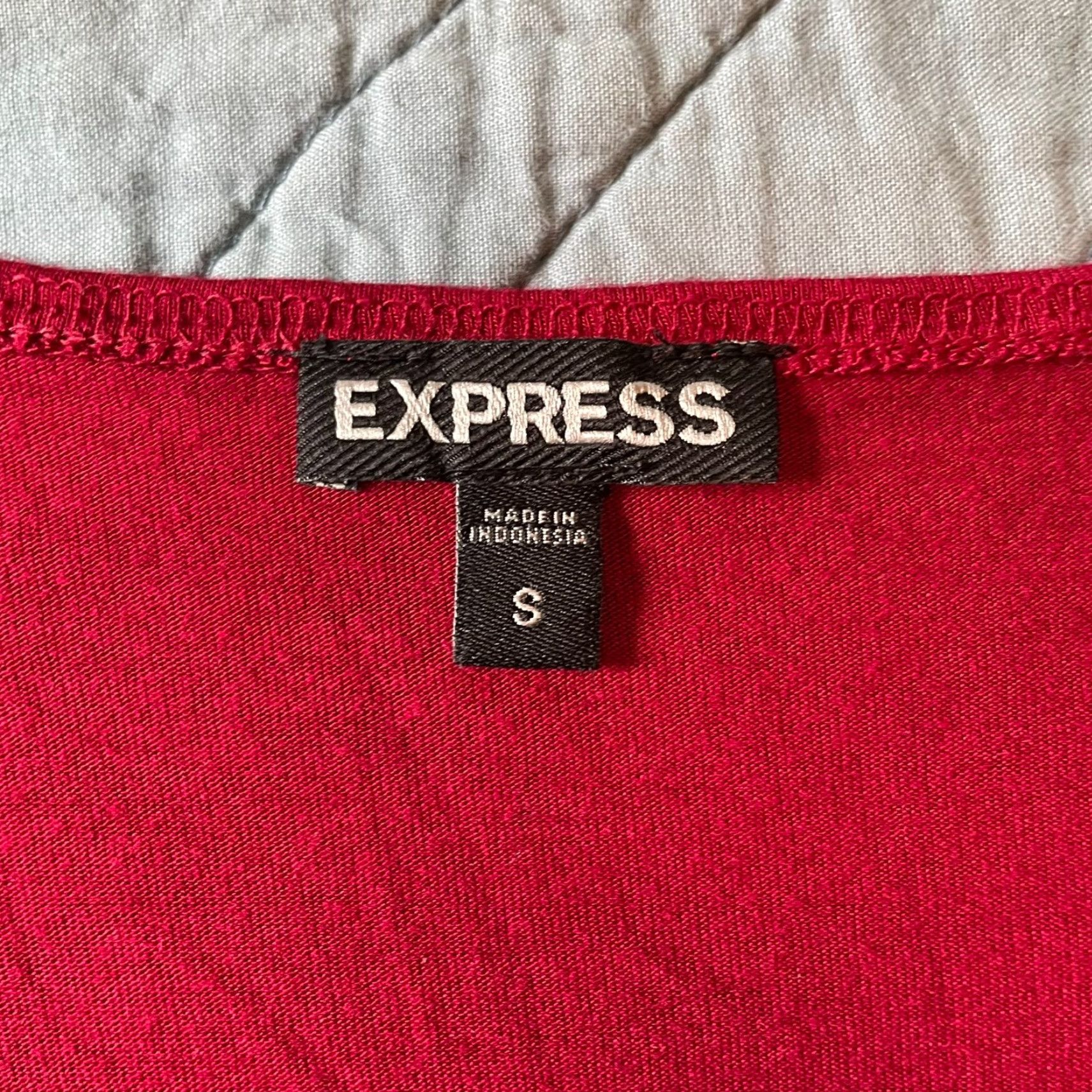 Express Express Blouse Sleeveless Red Ruffle Scoop Neck Women Size S Grunge Fairy Party Casual Size S / US 4 / IT 40 - 5 Thumbnail