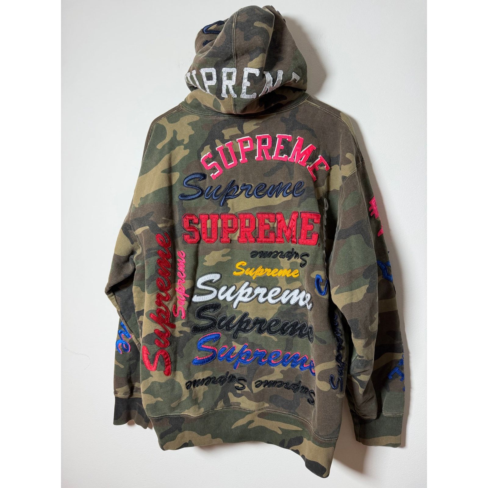Supreme Supreme Multi Logo Hooded Sweatshirt Size US XL / EU 56 / 4 - 1 Thumbnail
