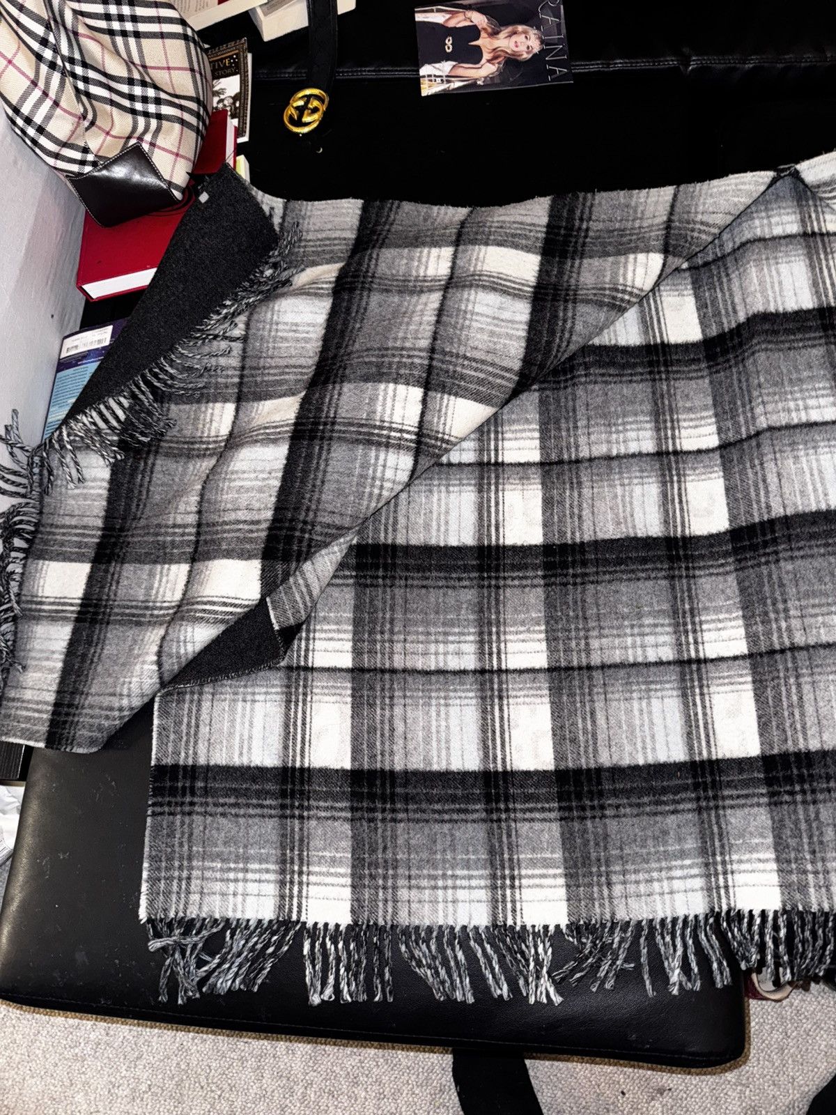Gucci Gucci GG Monogram Reversible Wool Poncho – Rare Piece Size US M / EU 48-50 / 2 - 4 Thumbnail