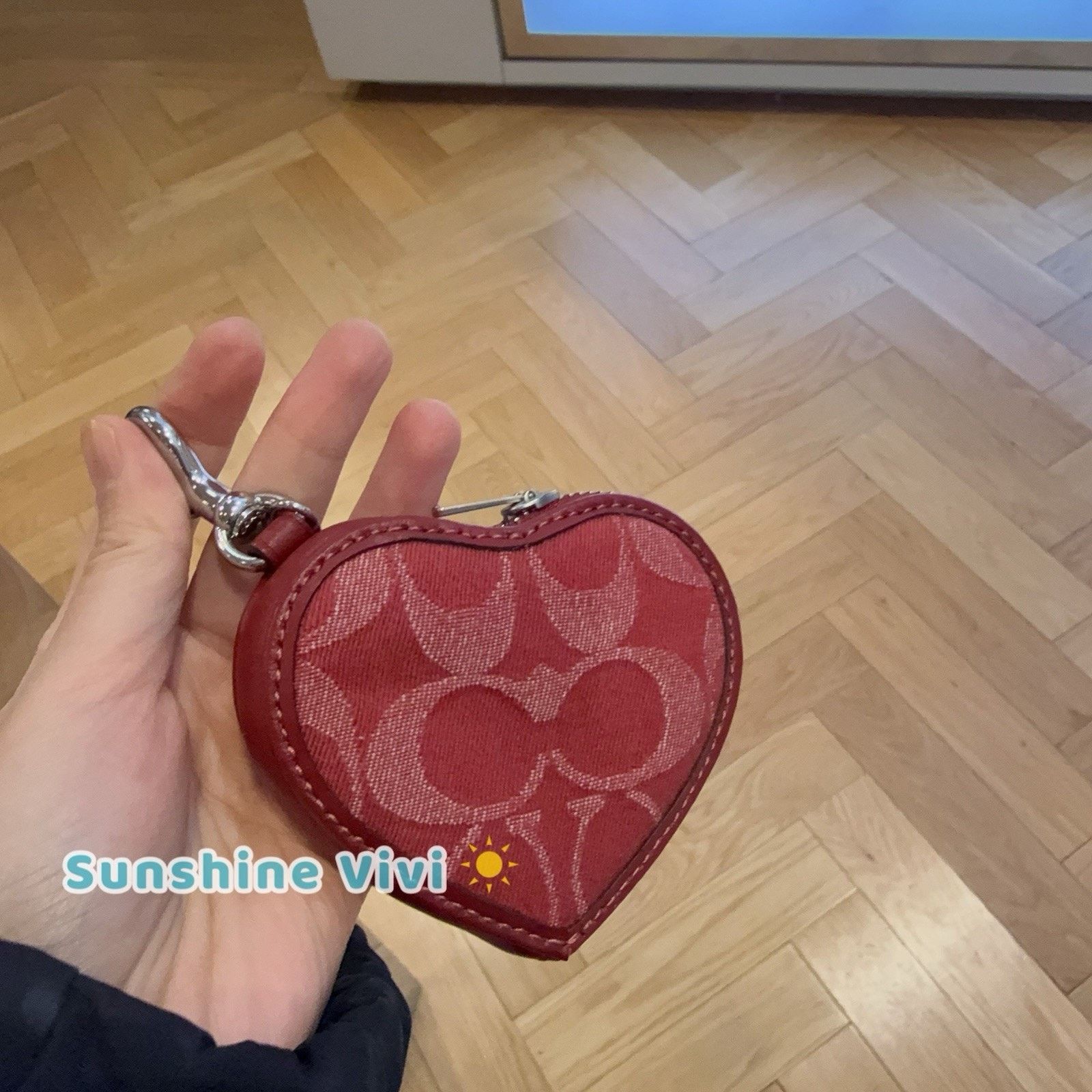 Coach NWT bundle Coach Heart Bag Charm CDC91 & CDE43 Teri True Red Size ONE SIZE - 5 Thumbnail