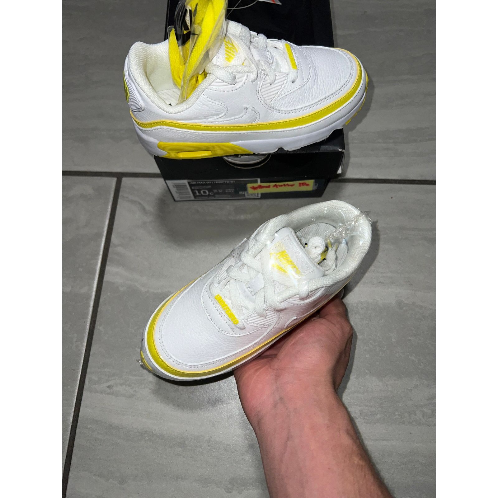 Undefeated Undefeated yellow air max 90 td 9C Size US 9 / EU 42 - 2 Thumbnail