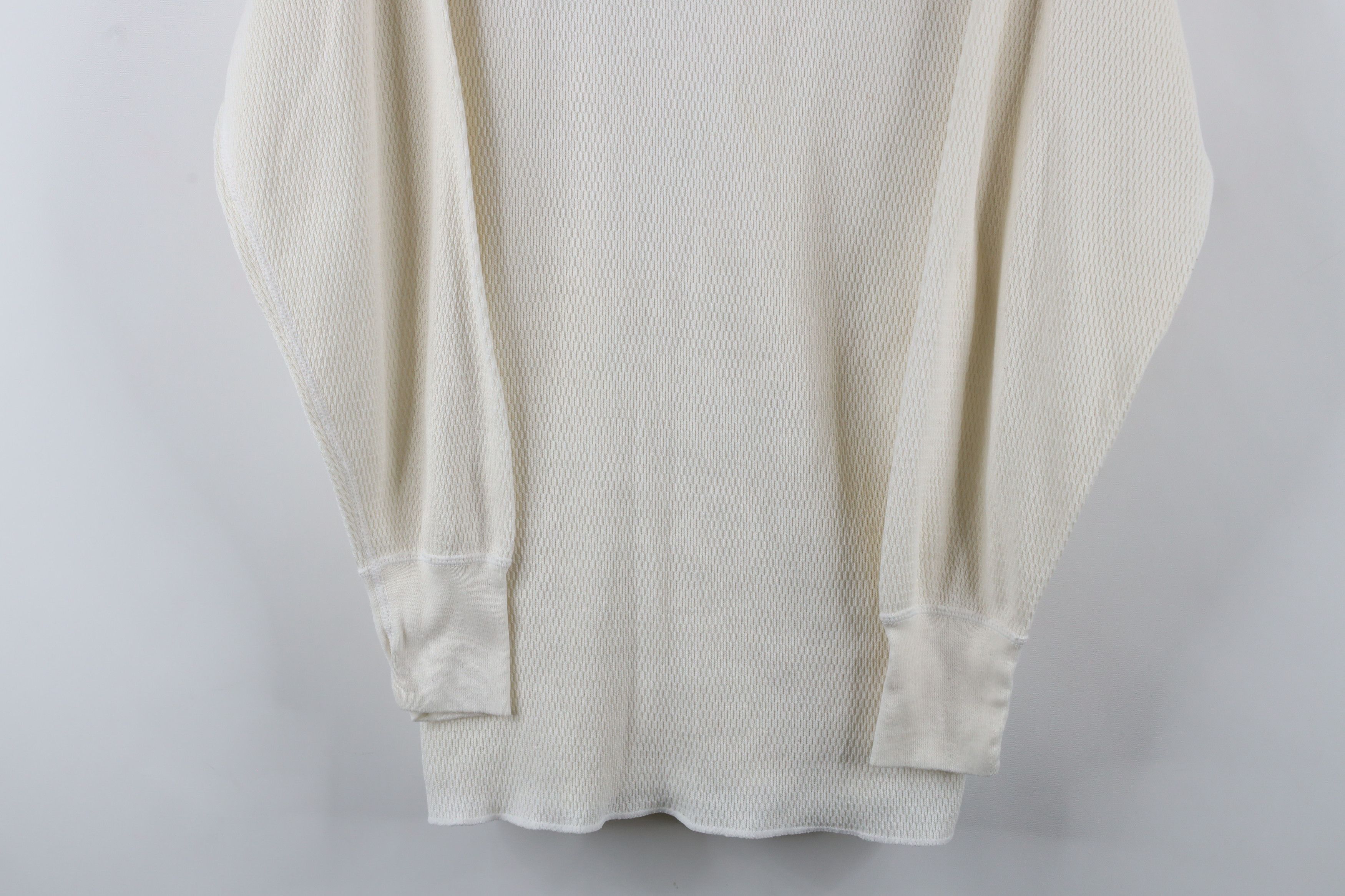 Vintage Vintage 70s Streetwear Waffle Knit Long Sleeve T-Shirt USA Size US XL / EU 56 / 4 - 3 Thumbnail