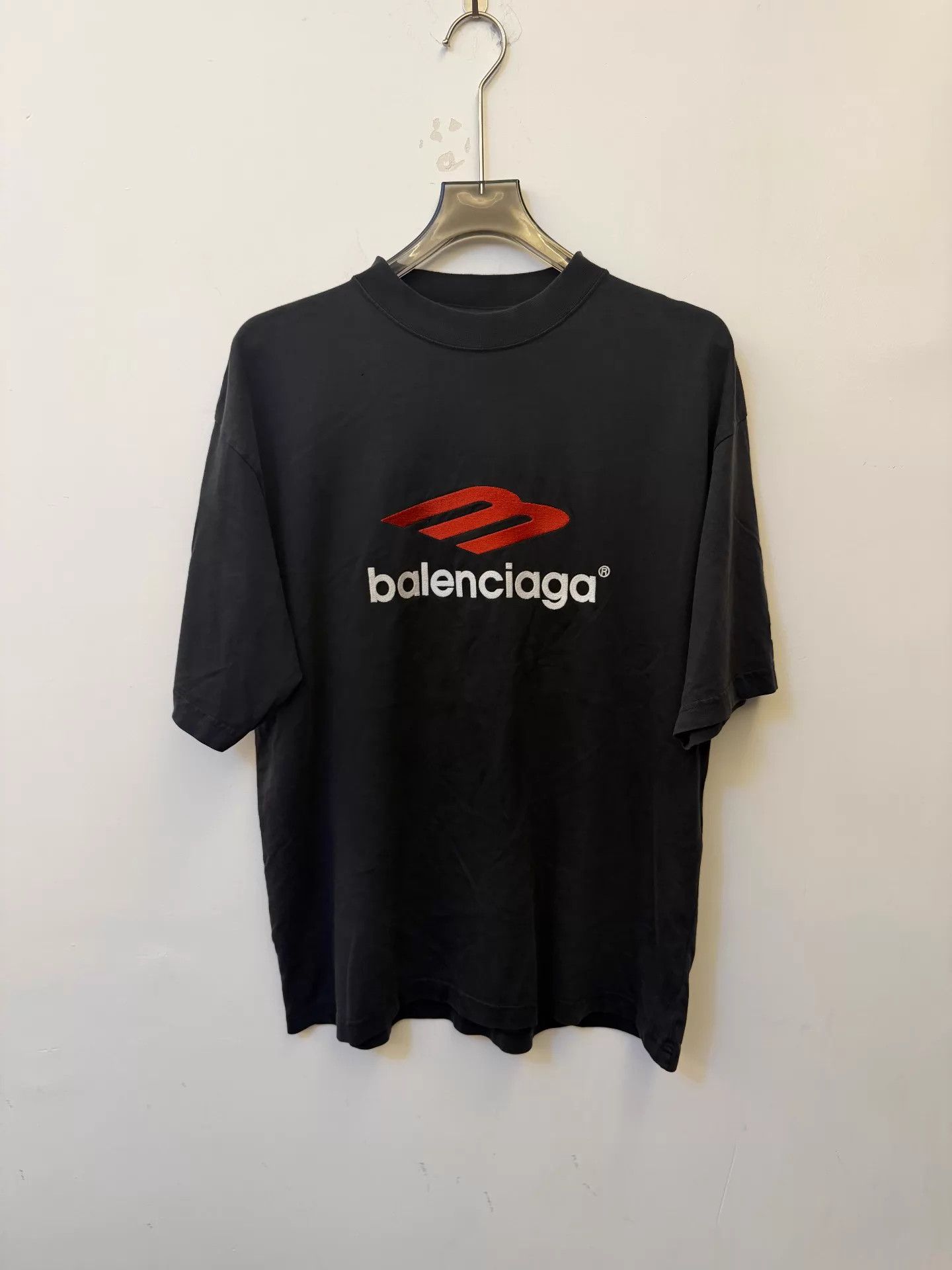 Balenciaga Balenciaga 3B Sports Icon FW23 Logo Print Crewneck Black S Size US S / EU 44-46 / 1 - 1 Thumbnail