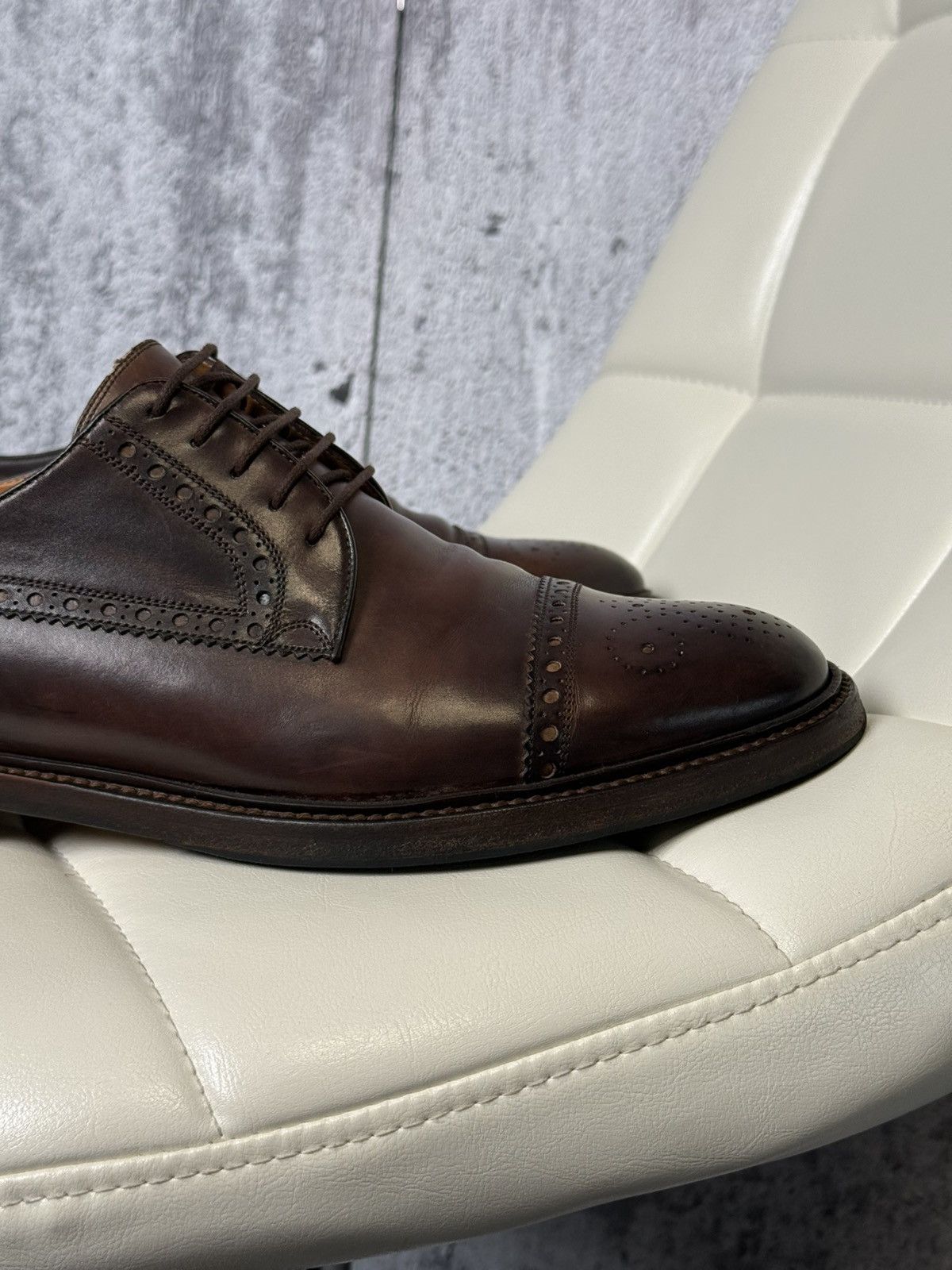 Gucci Gucci Men's Brown Leather Cap-Toe Semi-Brogue Derby Shoes Size US 10.5 / EU 43-44 - 10 Thumbnail