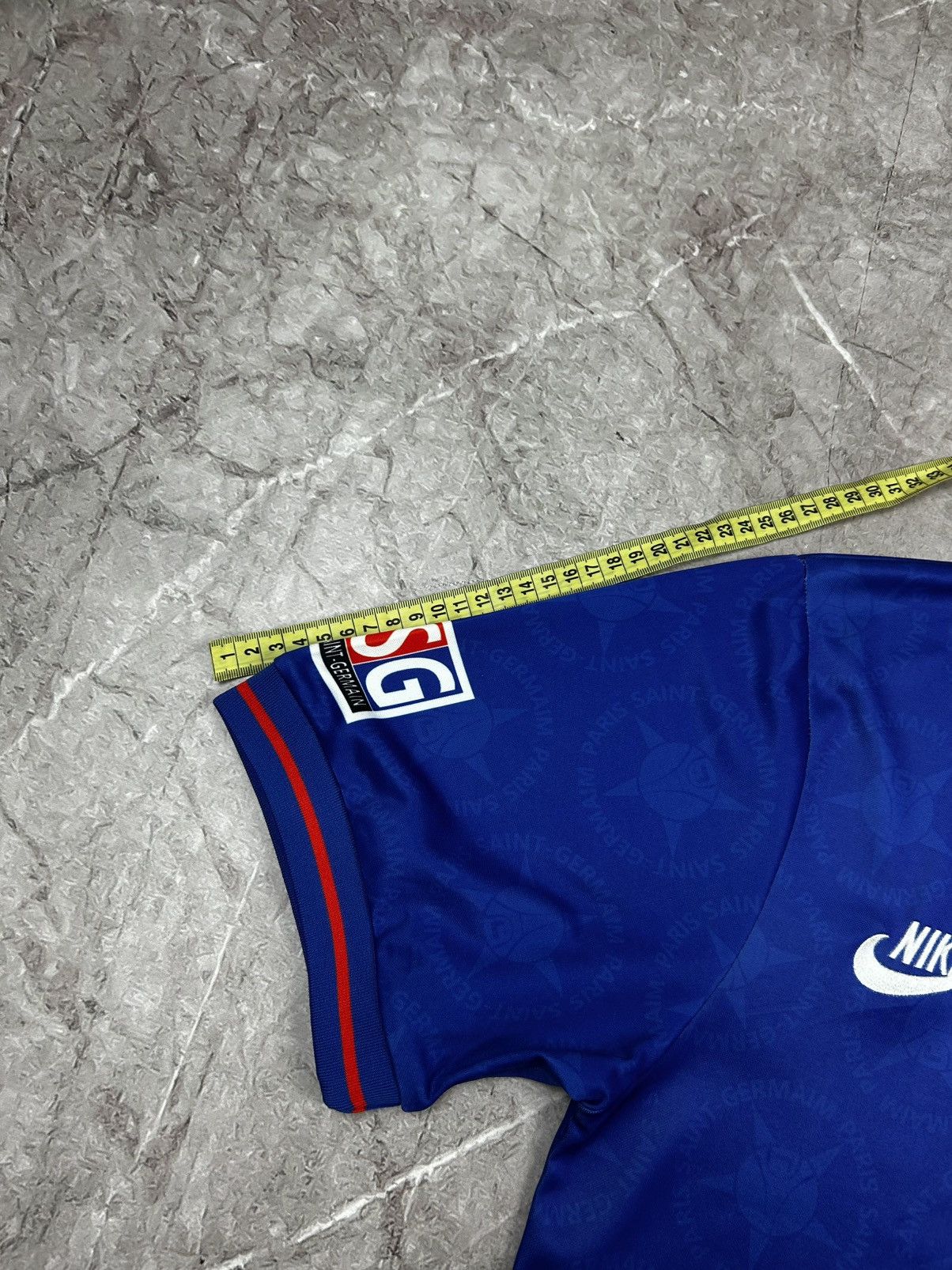 Nike Nike PSG Paris Saint Germain 1995/1996 Vintage Rare Jersey Size US L / EU 52-54 / 3 - 20 Thumbnail
