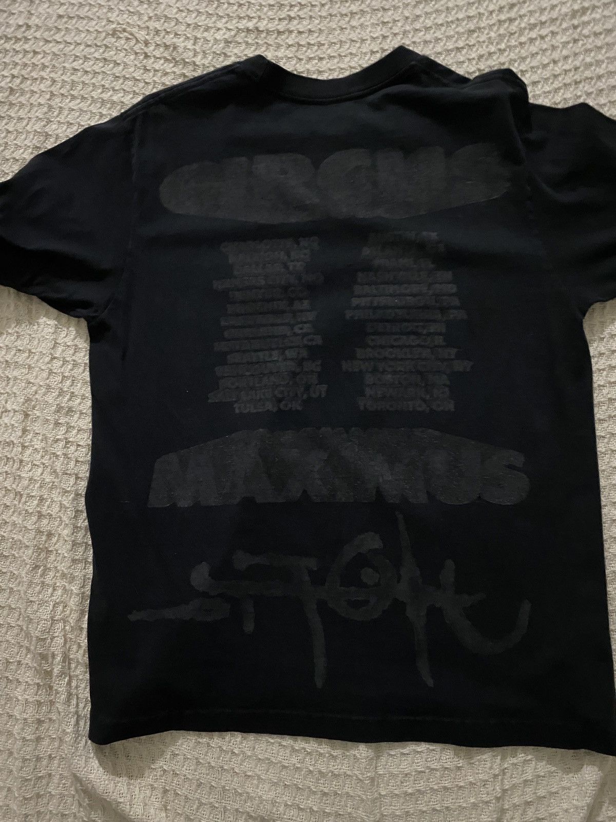 Travis Scott Travis scott utopia tour merch Size US M / EU 48-50 / 2 - 8 Thumbnail