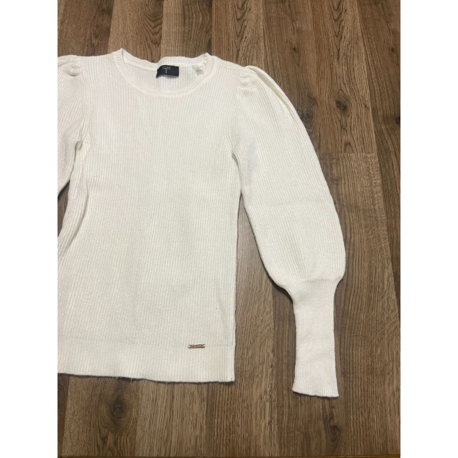 Vintage Tahari Shirt Women's XS White Blouson Long Sleeve Round Neck Pullover Casual Size XS / US 0-2 / IT 36-38 - 4 Thumbnail