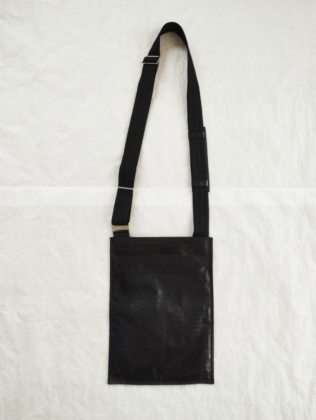 Dior × Hedi Slimane Dior Homme FW03 "Luster" Waxed Monogram Canvas Crossbody Bag Size ONE SIZE - 4 Thumbnail
