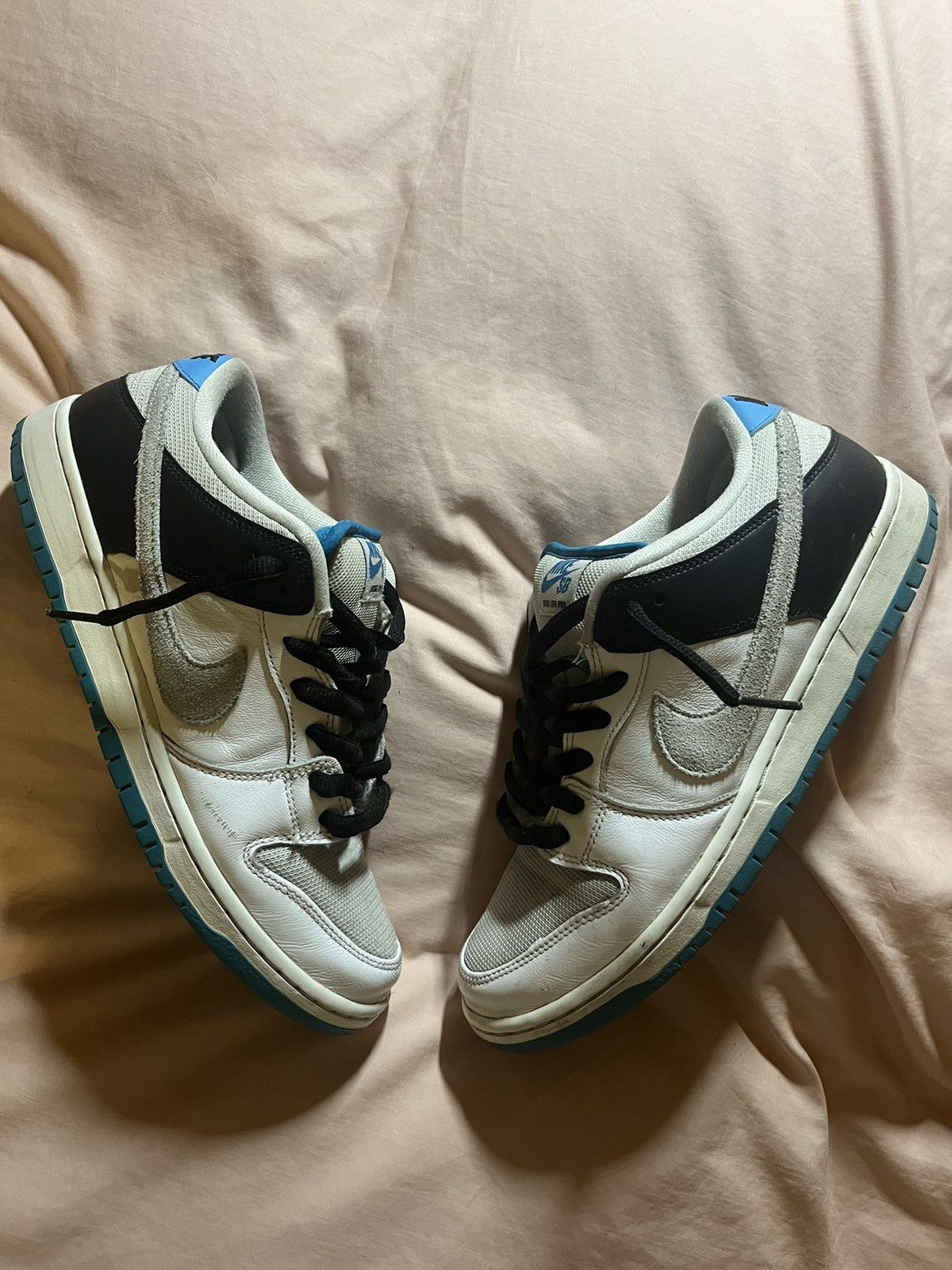 Nike Nike SB Dunk Low “Laser Blue” Size US 9.5 / EU 42-43 - 1 Thumbnail