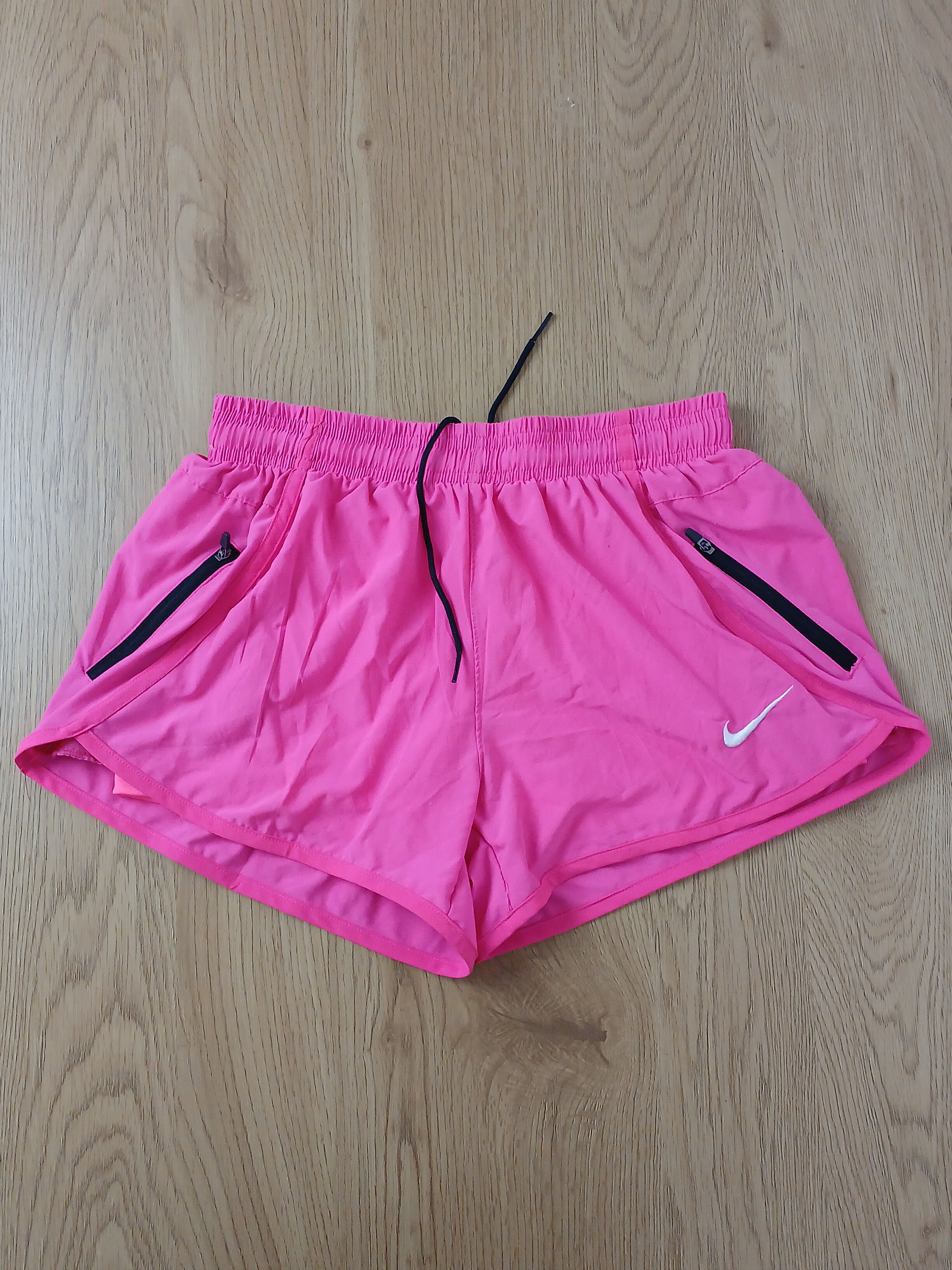 Nike Nike Shorts size S Size 28" / US 6 / IT 42 - 1 Thumbnail