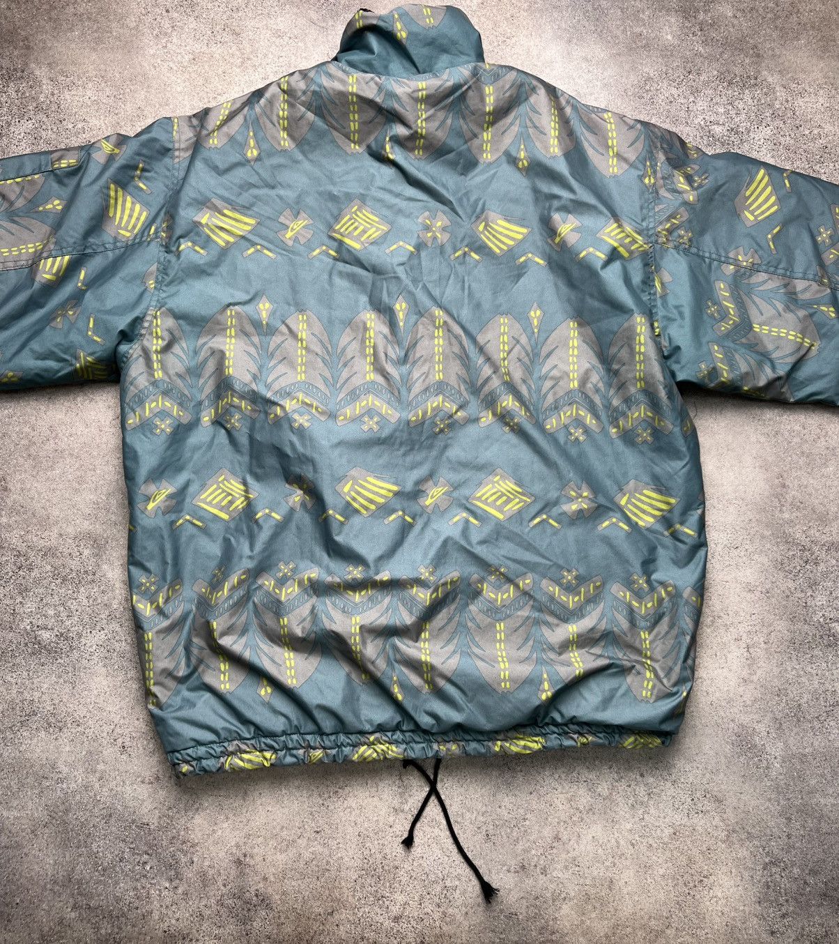 Quiksilver Quiksilver rare printed 90s vintage jacket Size US L / EU 52-54 / 3 - 10 Thumbnail
