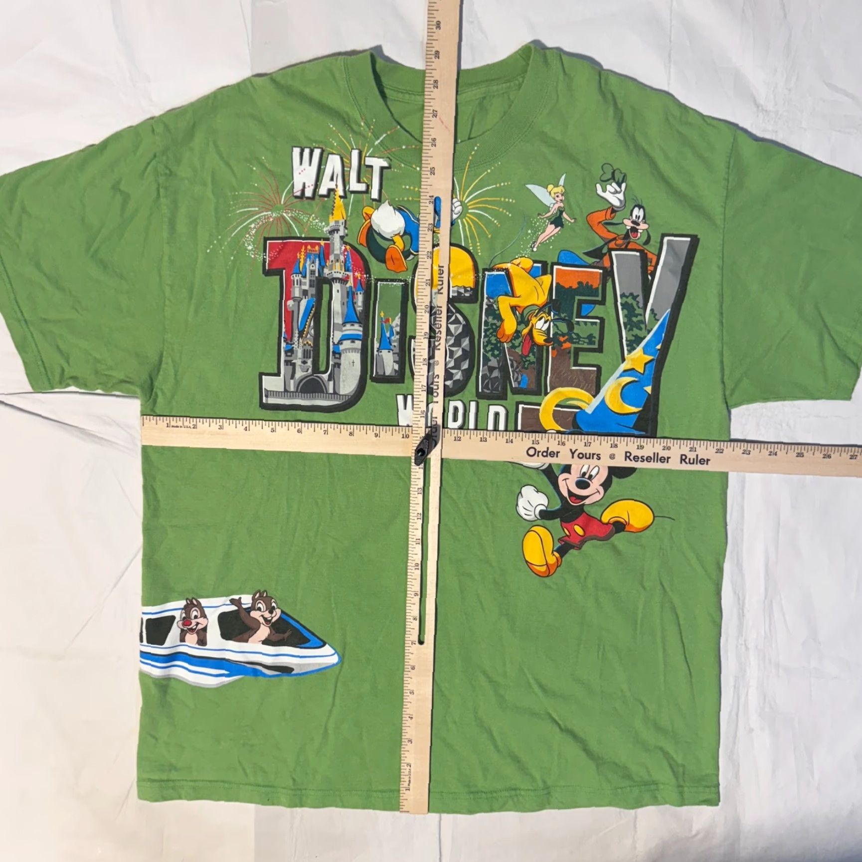 Disney V Walt Disney World Mickey Mouse Wrap Around T-Shirt Green XL Disneyland Resorts Size US XL / EU 56 / 4 - 5 Thumbnail