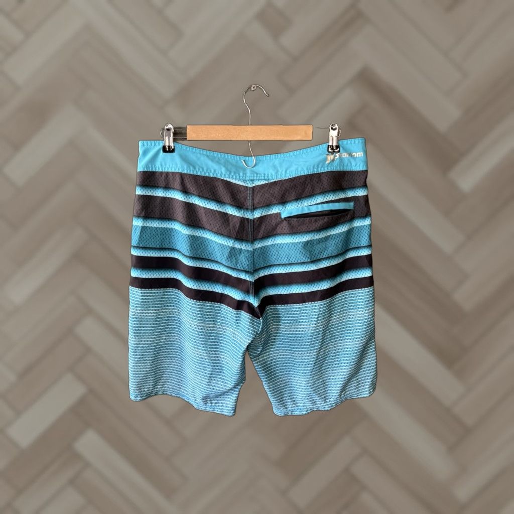 Hurley Hurley Mens Blue Striped Board Shorts w/ Drawstring Size 32 Size US 32 / EU 48 - 1 Thumbnail