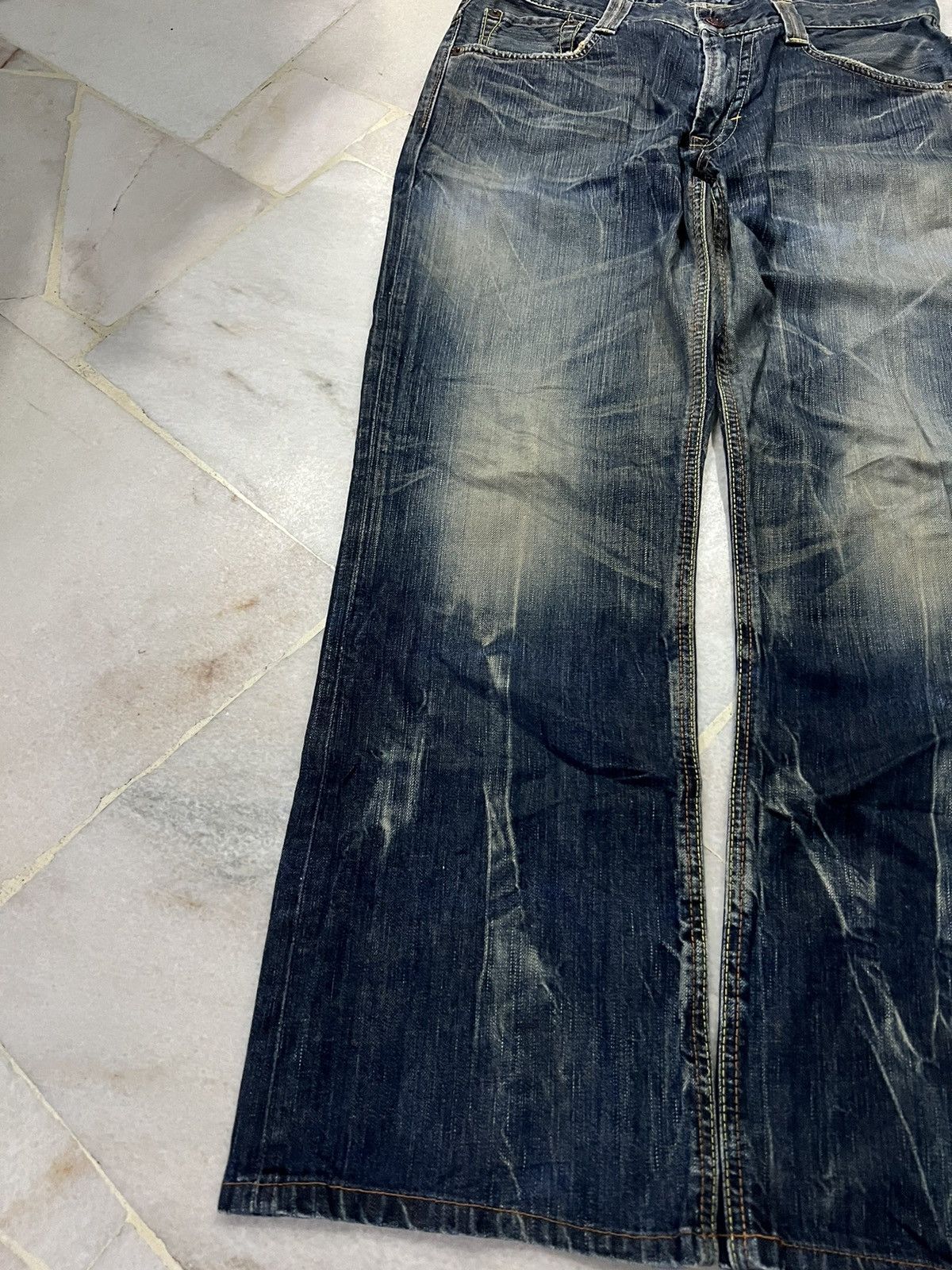 Edwin × If Six Was Nine × Le Grande Bleu (L.G.B.) 💥FLARE💥VINTAGE EDWIN 503 BLUE TRIP FLARE JEANS RARE Size US 32 / EU 48 - 3 Thumbnail