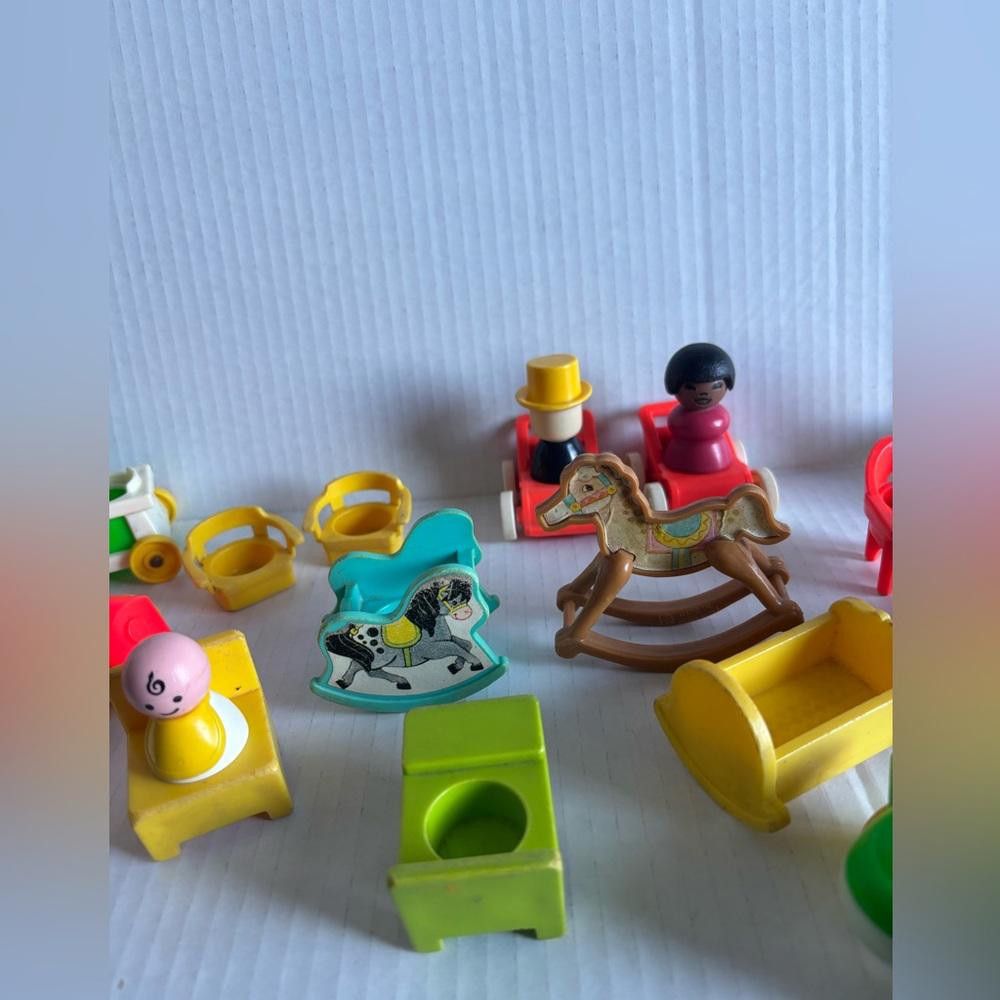 Designer Vintage 80’s Fisher Price Little People Nursery Lot 22 Piece Size ONE SIZE - 4 Thumbnail