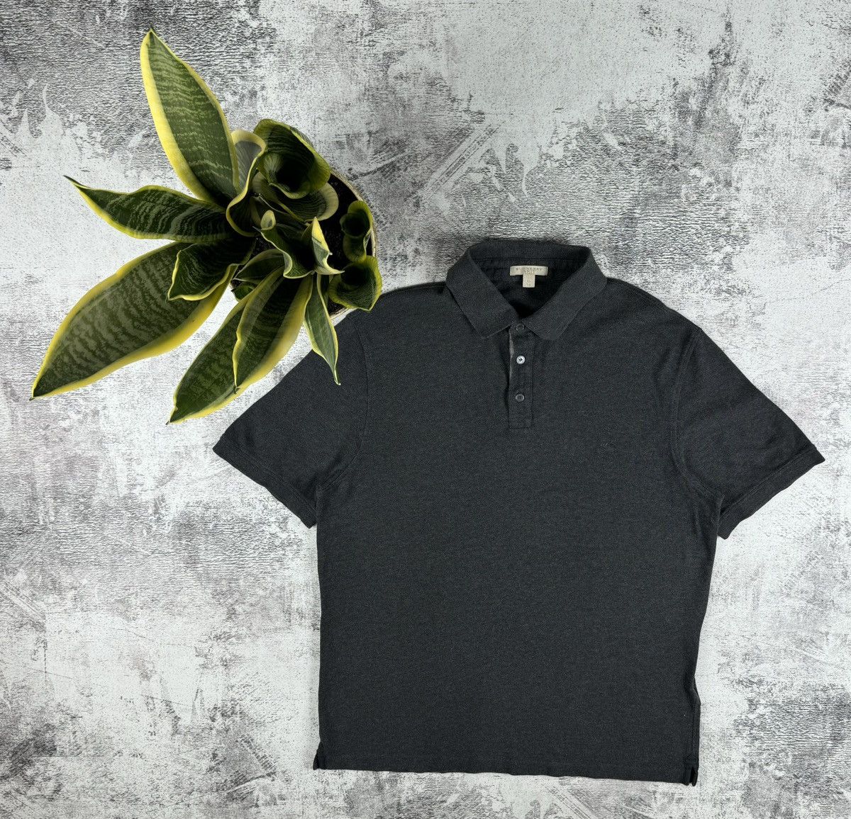 Burberry Burberry Brit London Luxury Basic Blank Polo T Shirt Tee Size US XL / EU 56 / 4 - 1 Thumbnail