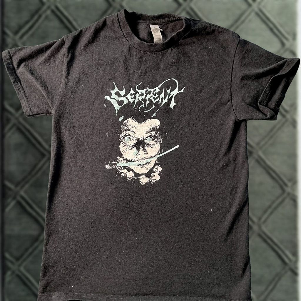 Gildan VINTAGE Gildan T-Shirt Serpent Black Graphic Print Size S Men Slim Short Sleeve Band 2017 2010-2019 Black Cotton Crew Neck Mens Size US S / EU 44-46 / 1 - 1 Thumbnail