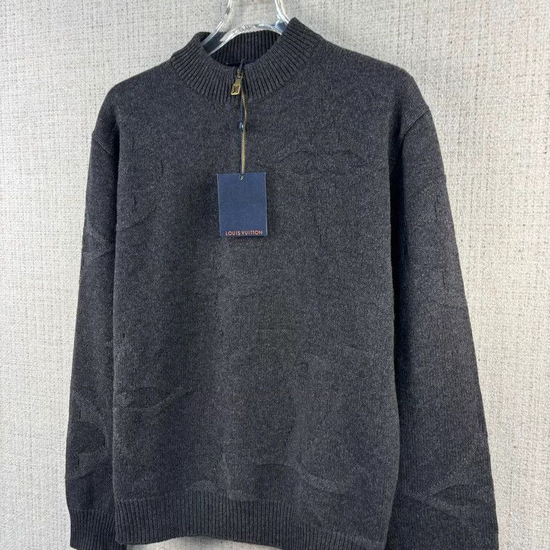 Louis Vuitton Louis Vuitton FW24 Tri-flower Embossed Half Zip Turtleneck Size US L / EU 52-54 / 3 - 2 Thumbnail