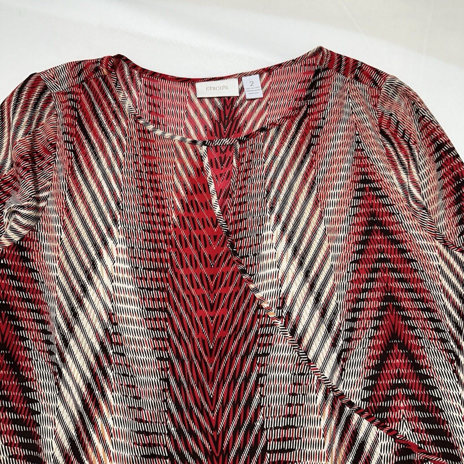 Chicos Chico’s 2 Large Long Sleeve Blouse Red Patterned Top Size L / US 10 / IT 46 - 2 Thumbnail