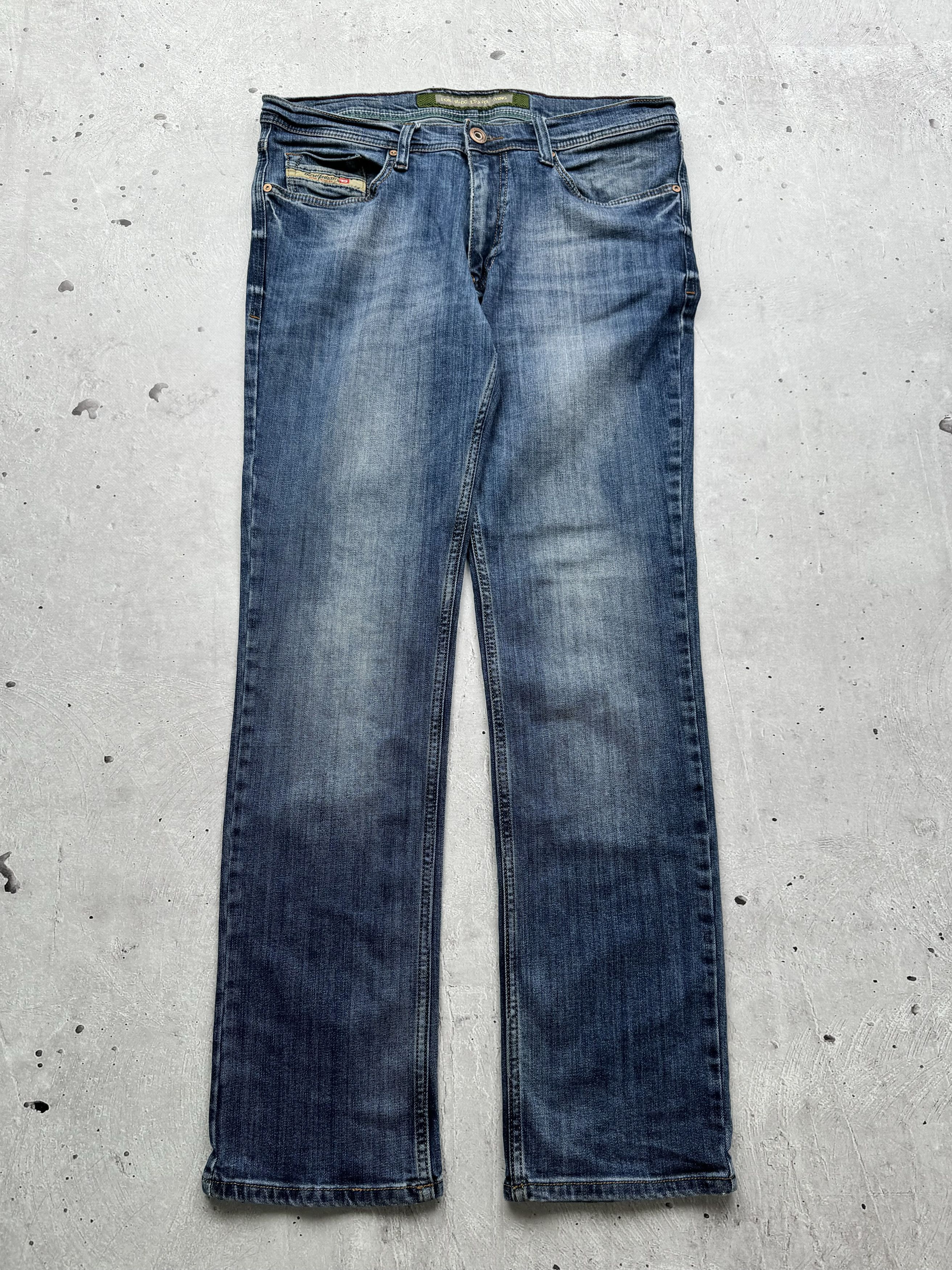 Diesel × Vintage Diesel Vintage Jeans Size US 34 / EU 50 - 1 Thumbnail