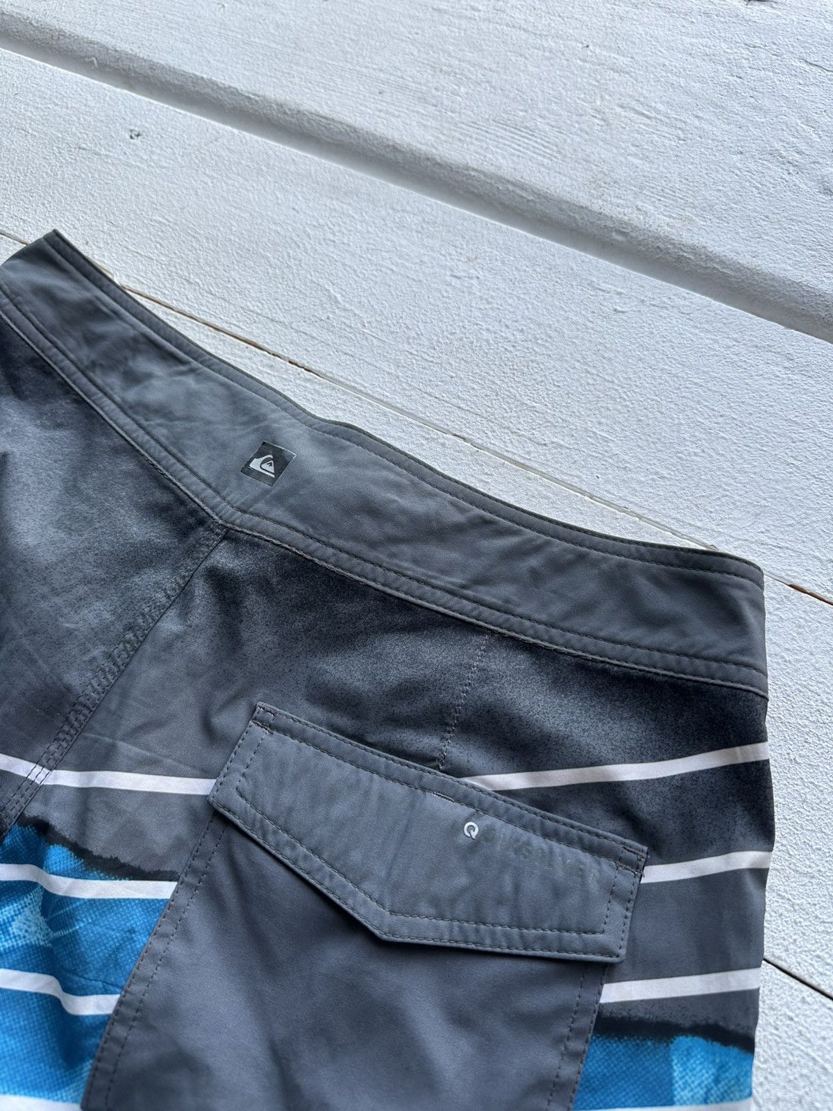 Quiksilver 🚨Vintage Quiksilver Shorts Big Logo Y2K Style 90s Surfing Size US 30 / EU 46 - 10 Thumbnail
