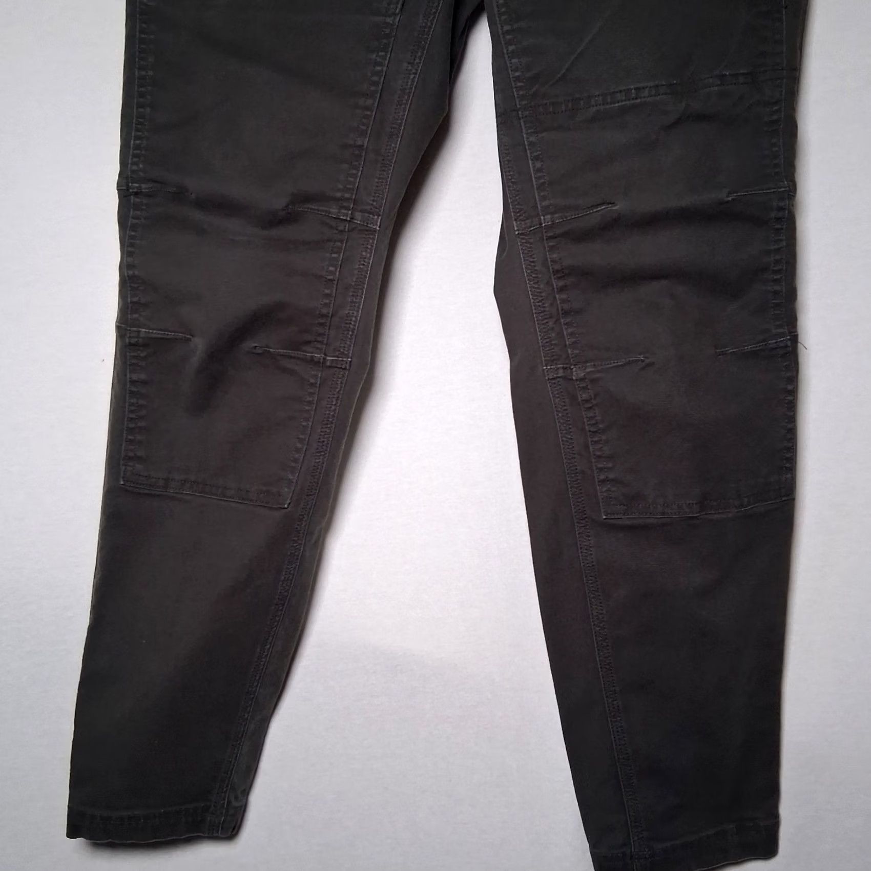 Duluth Trading Company Duluth Trading Co Pants Women 14 Regular Gray Canvas Double Knee Curvesetter Waist Workwear Utility Size 36" / US 14 / IT 50 - 7 Thumbnail