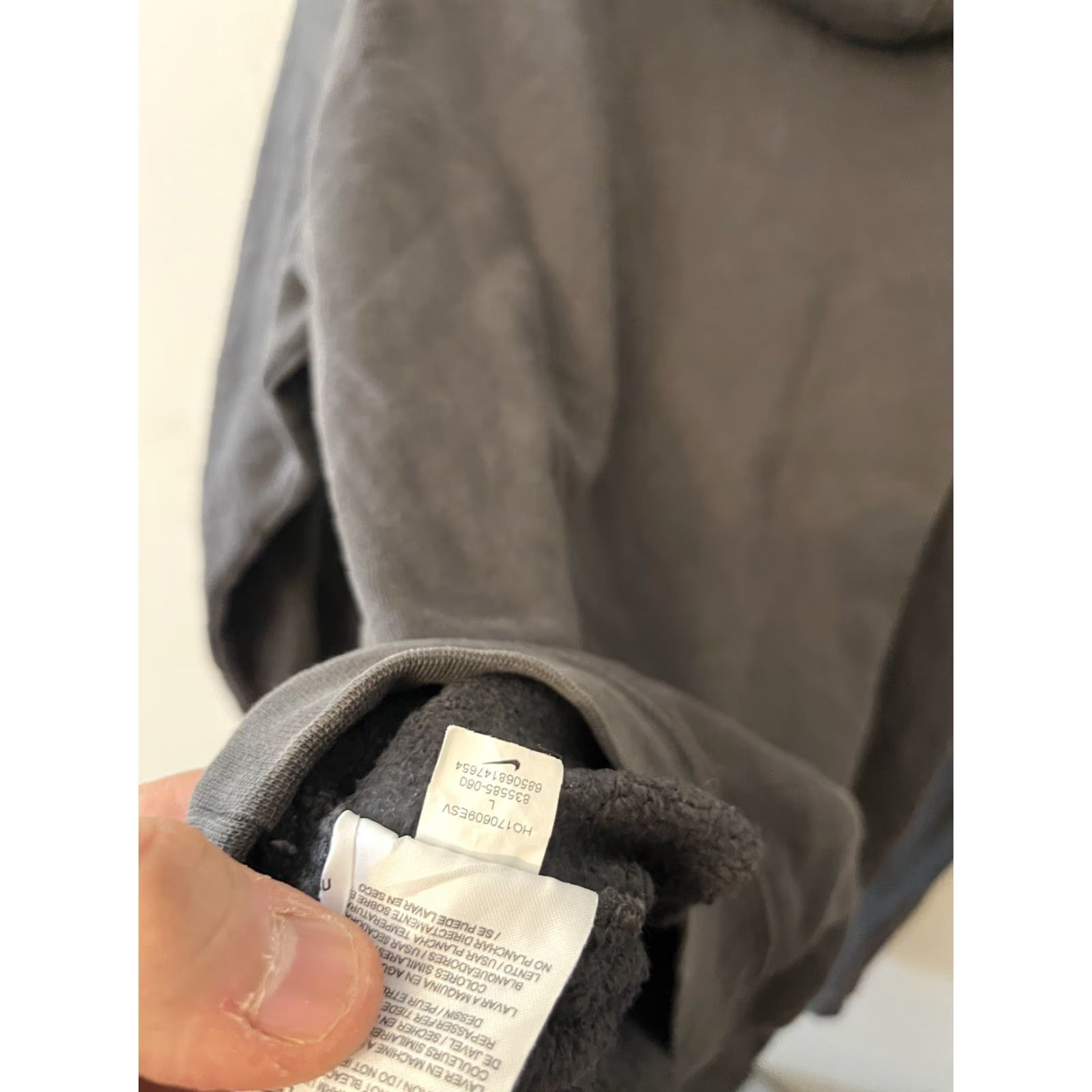 Nike Nike Mens Club Fleece Hoodie Grey - Size Large - Hooded Pullover with Pockets - Thermal Comfort - Casual Size US L / EU 52-54 / 3 - 4 Thumbnail