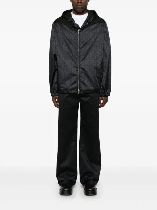 Salvatore Ferragamo o1s1rm0226 Monogram Windbreaker Jacket in Black Size US XL / EU 56 / 4 - 2 Thumbnail