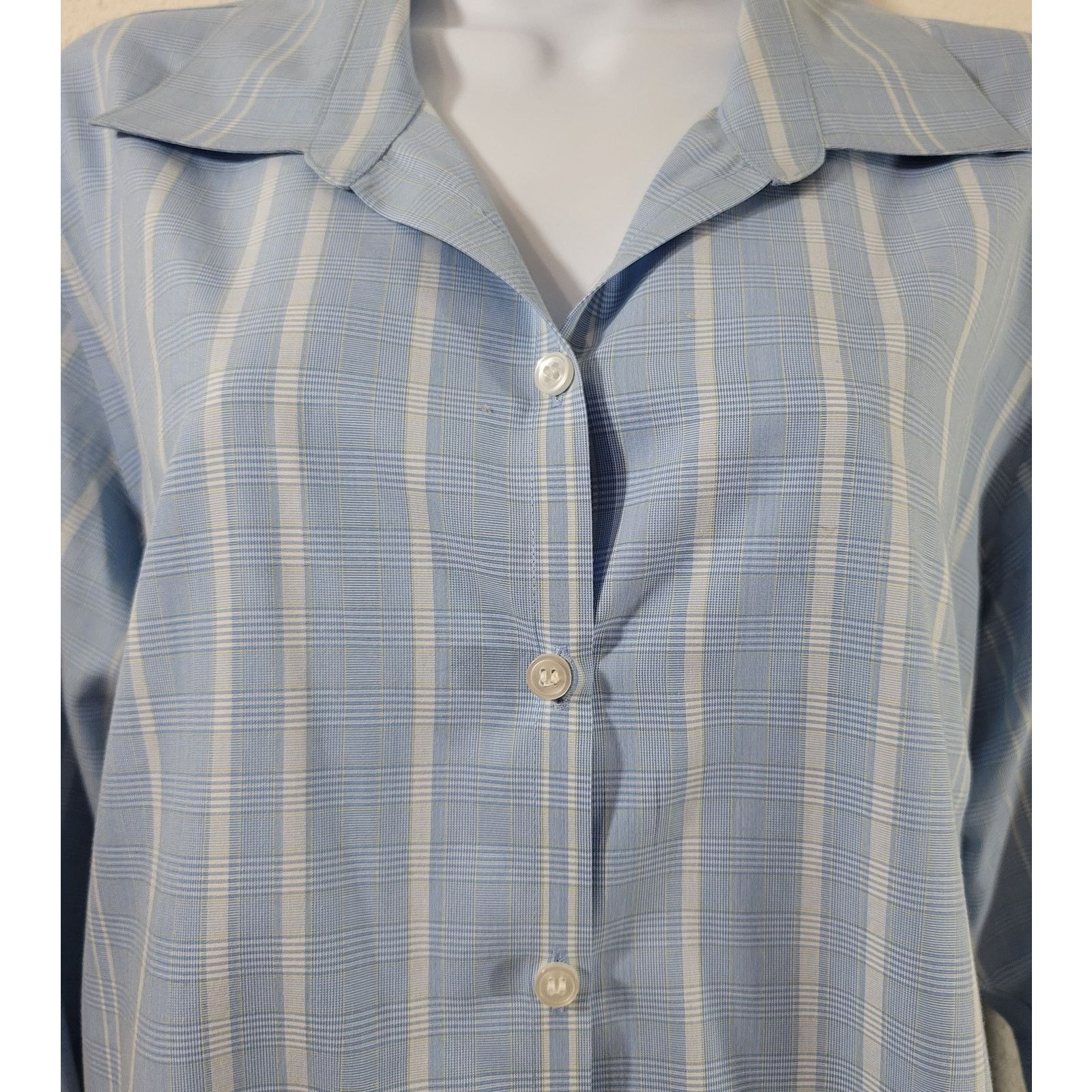 Other Liz Claiborne Blue White Striped Button Up Non Iron Top 14 Size XL / US 12-14 / IT 48-50 - 1 Thumbnail
