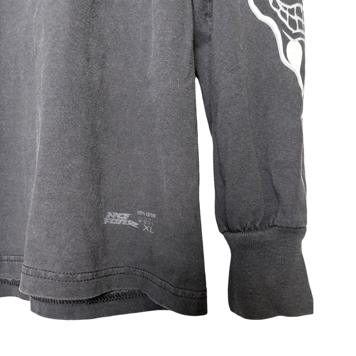 Other Vintage No Fear Faded Black Long Sleeve Skull Flame Y2K Size US XL / EU 56 / 4 - 4 Thumbnail