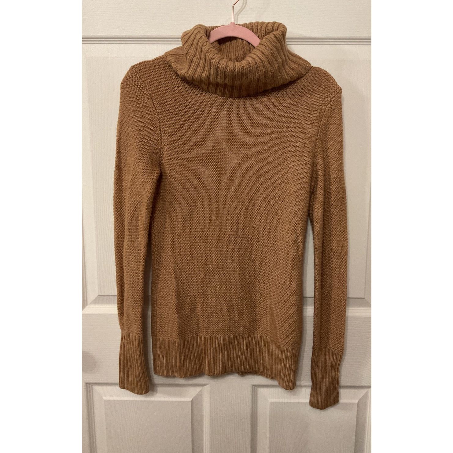 Banana Republic Banana Republic Camel Wool/Viscose Textured Turtleneck,S Size S / US 4 / IT 40 - 2 Thumbnail